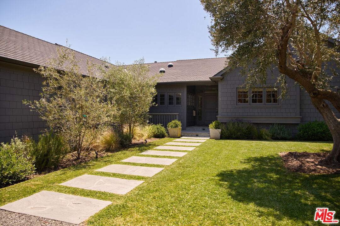 519 Moreno Ave