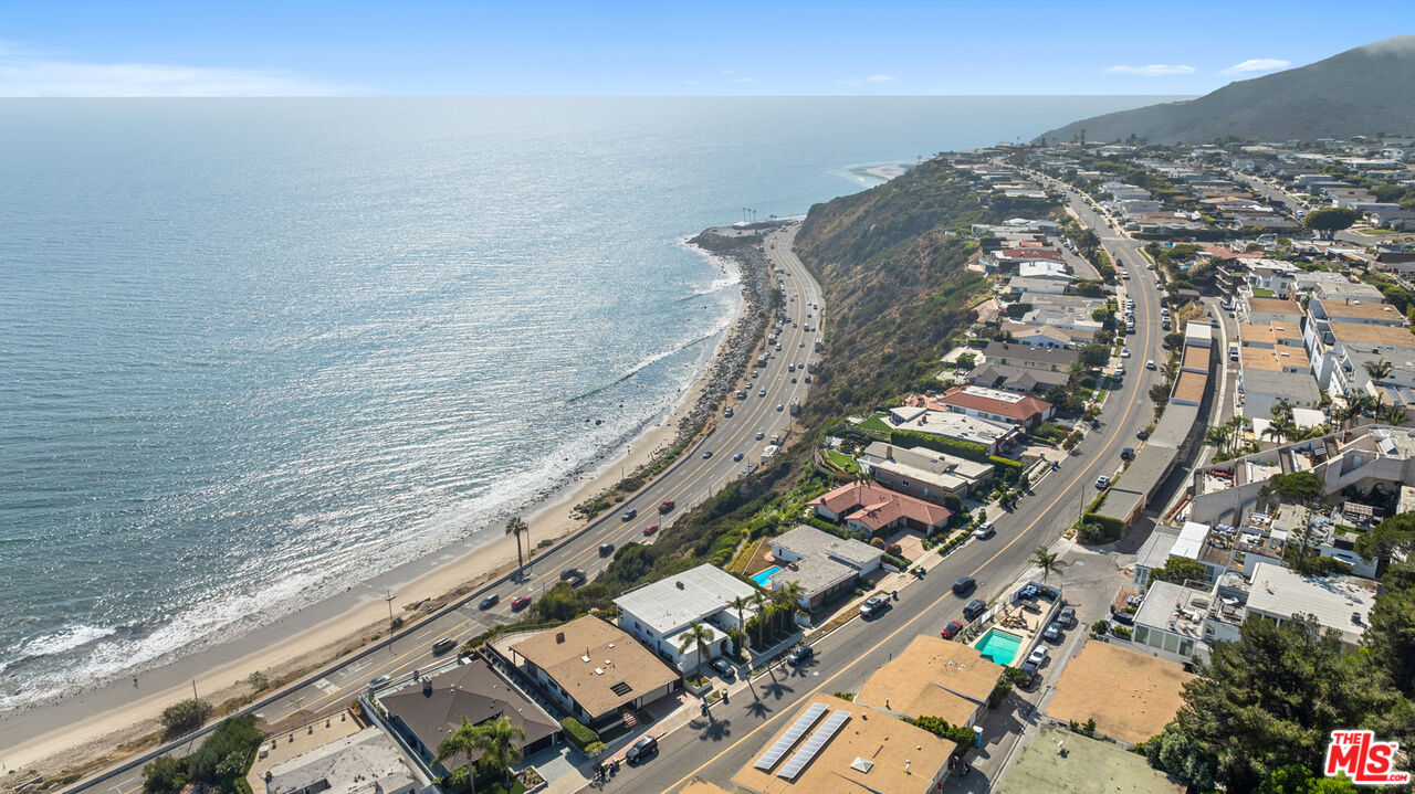 18111 Coastline Dr Unit: 1