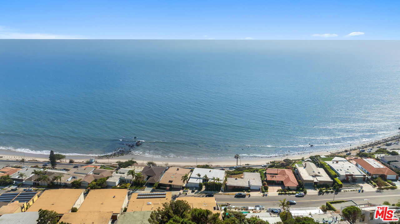18111 Coastline Dr Unit: 1