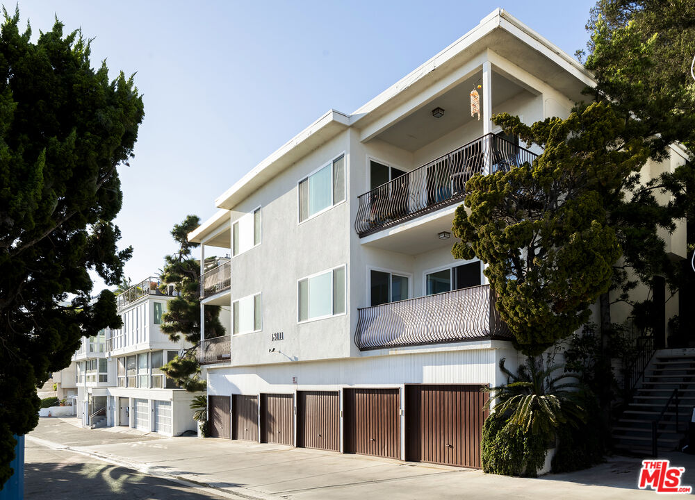 18111 Coastline Dr Unit: 1