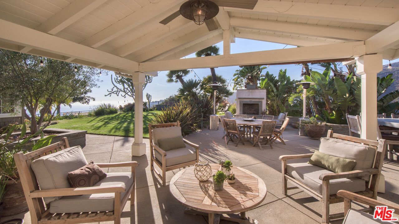 843 Enchanted Way