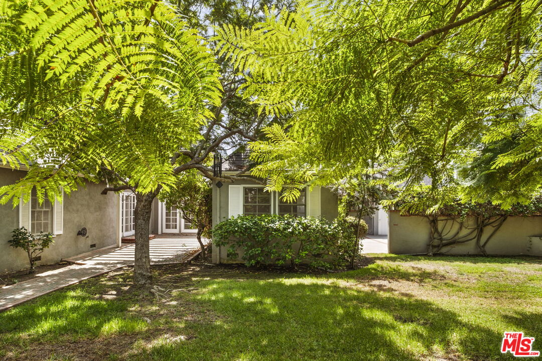 14907 Camarosa Dr
