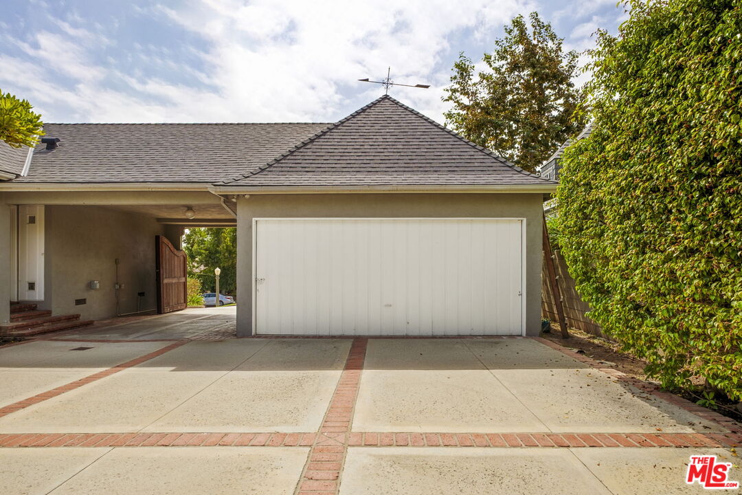 14907 Camarosa Dr