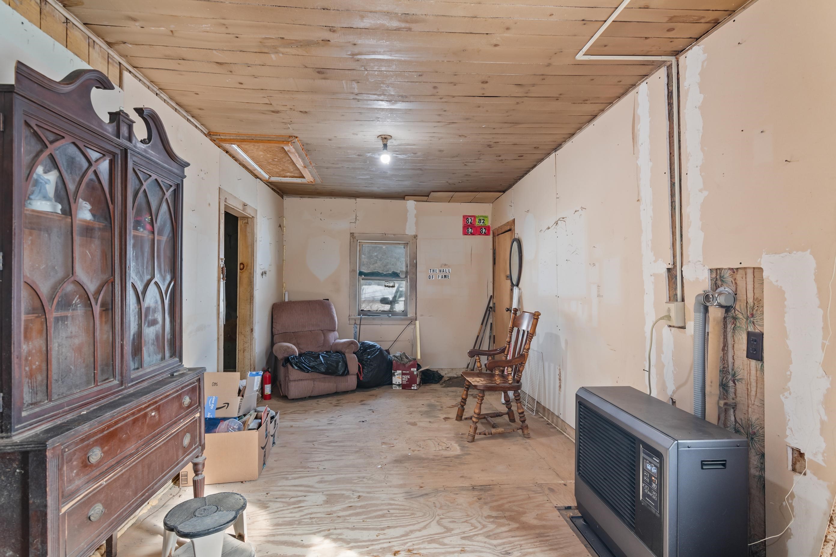 341 Plains Road