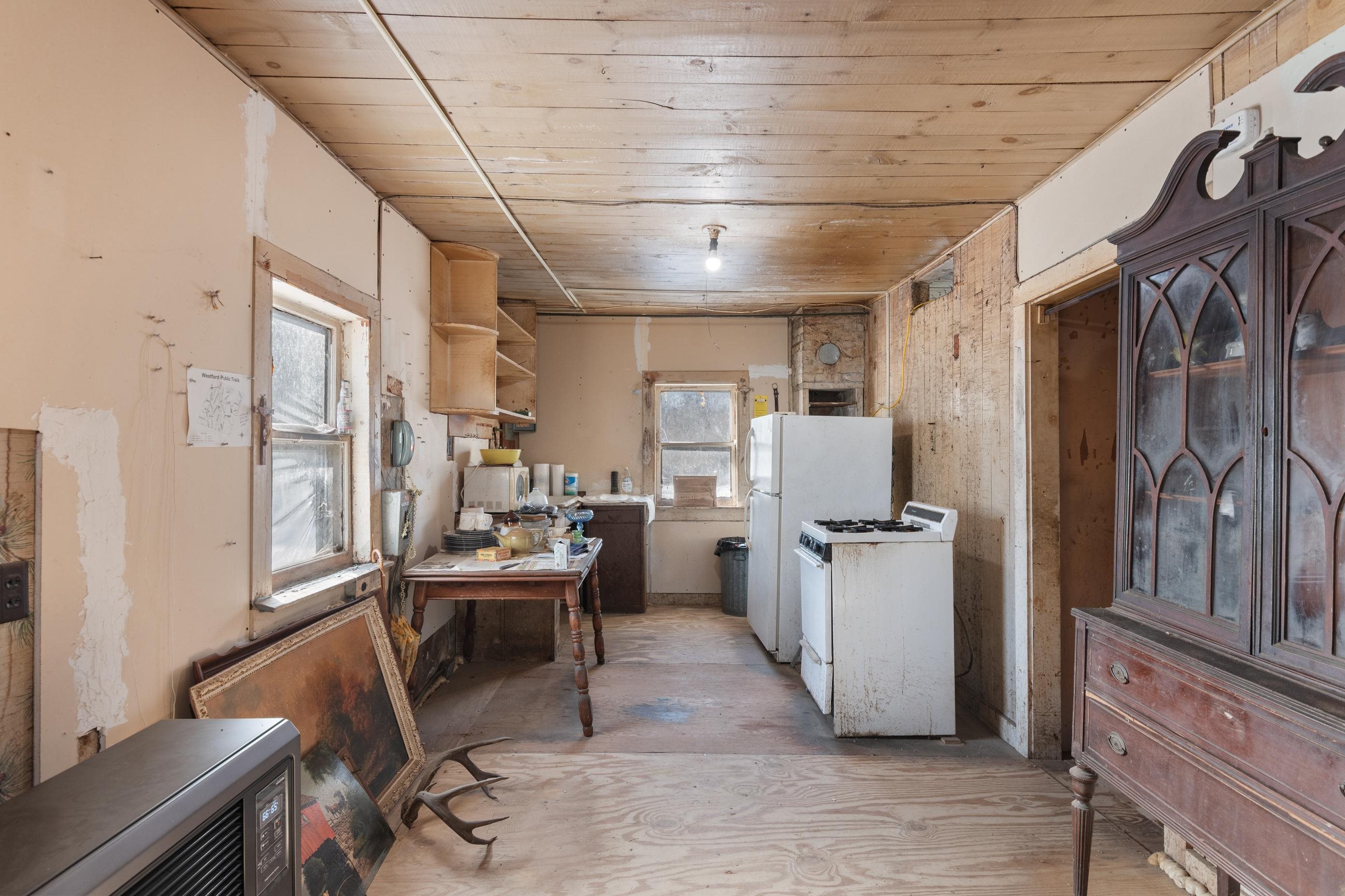 341 Plains Road