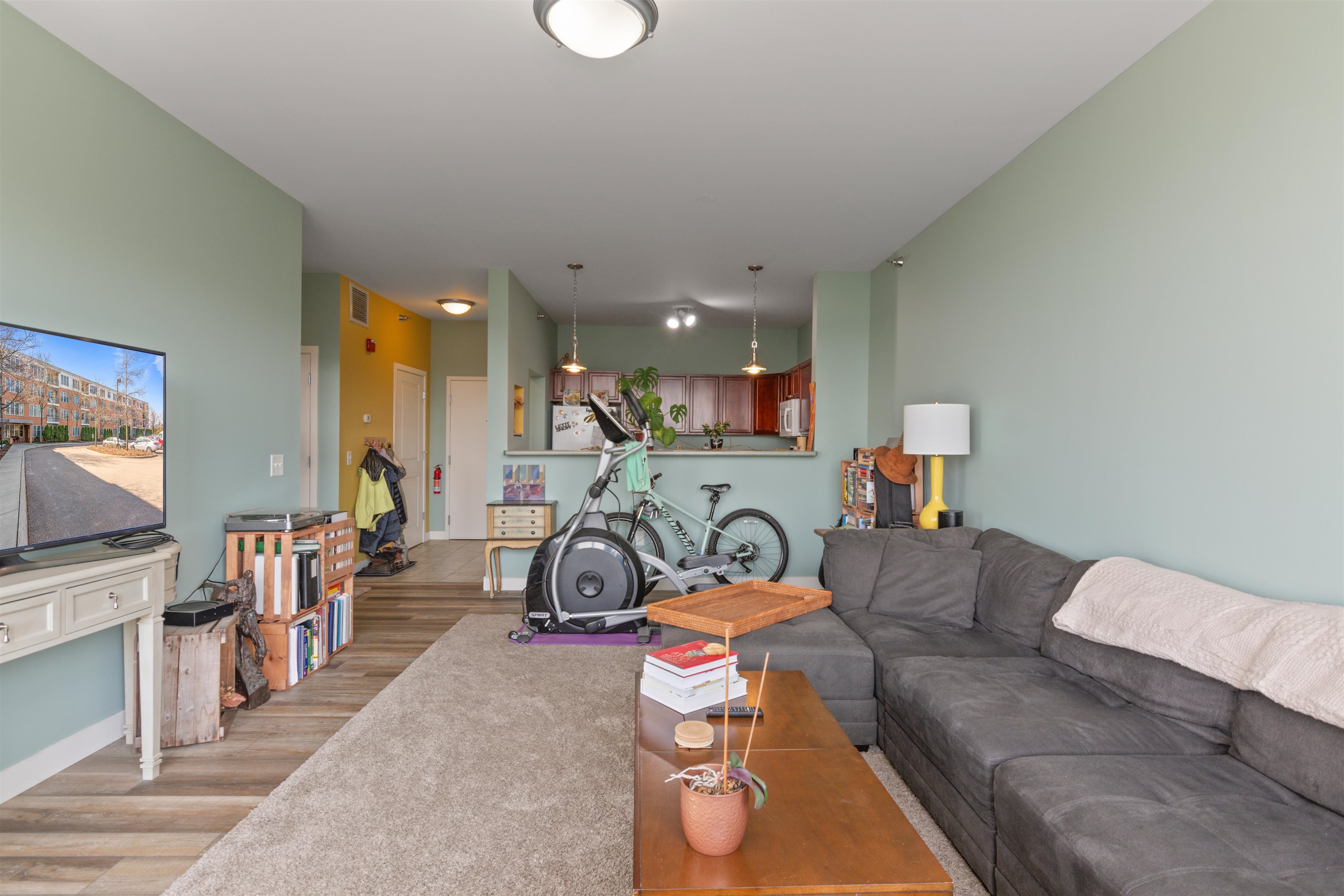 370 Farrell Street Unit: 415