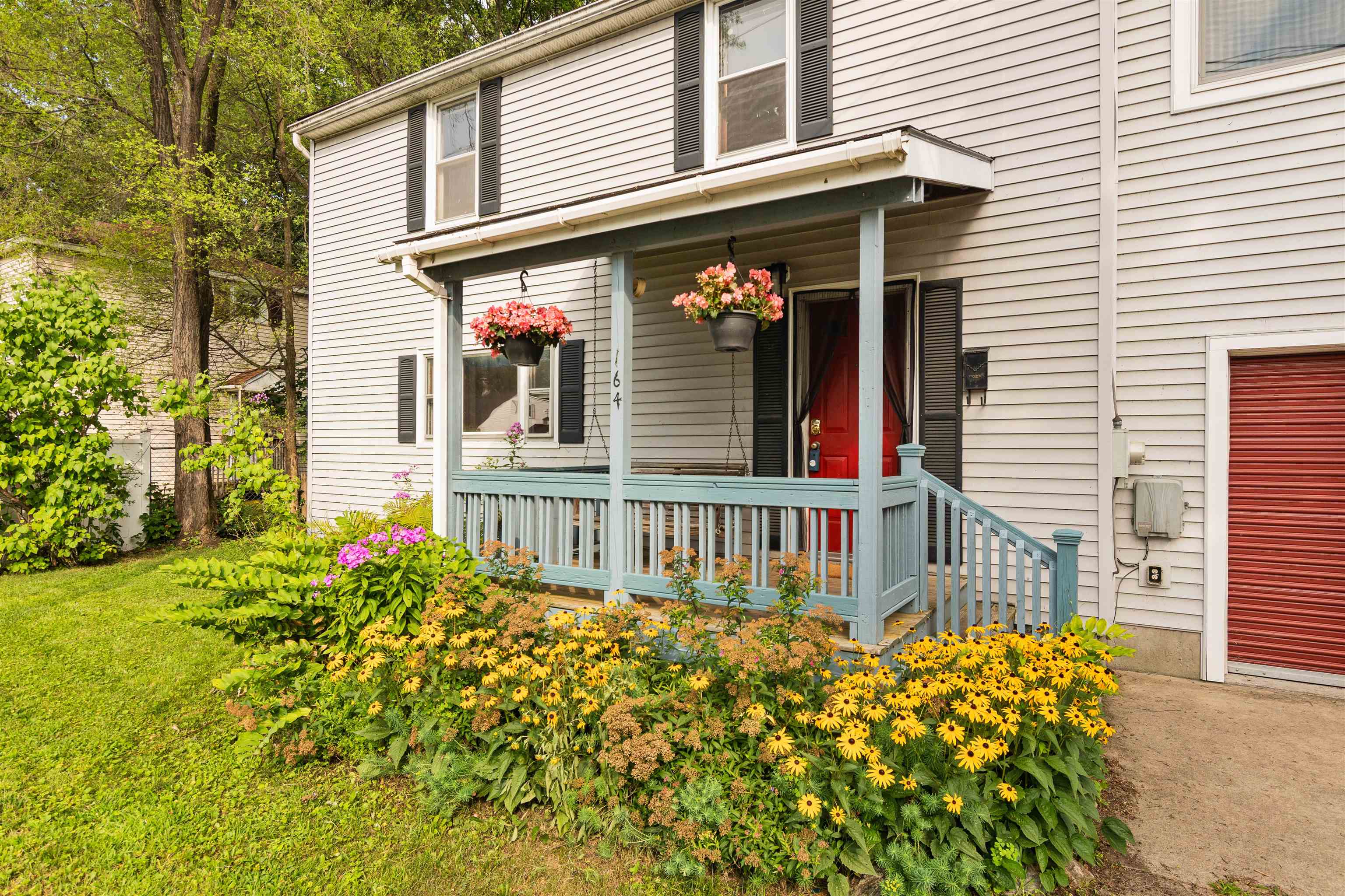 164 Woodbury Road