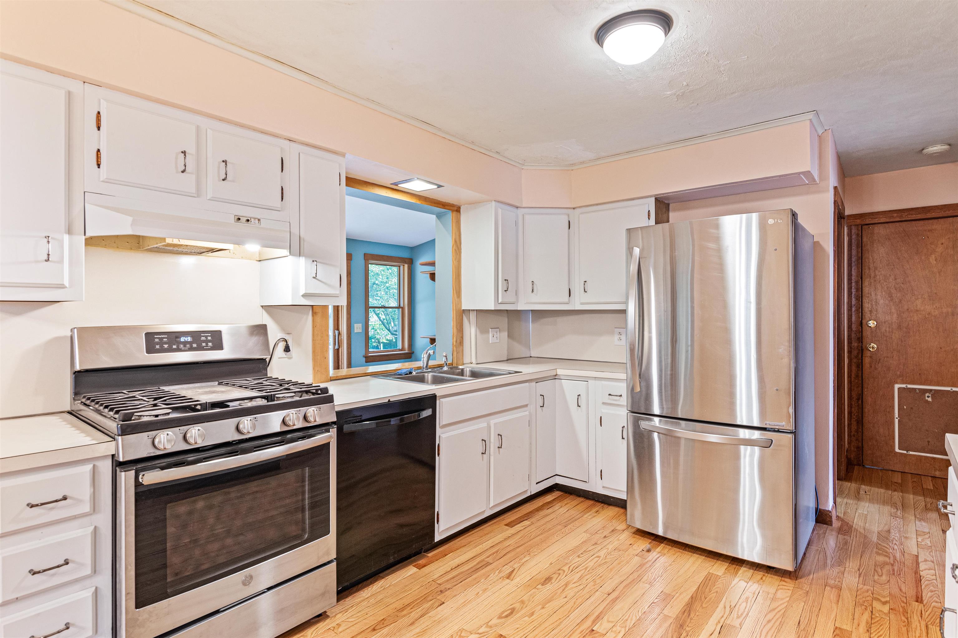 164 Woodbury Road