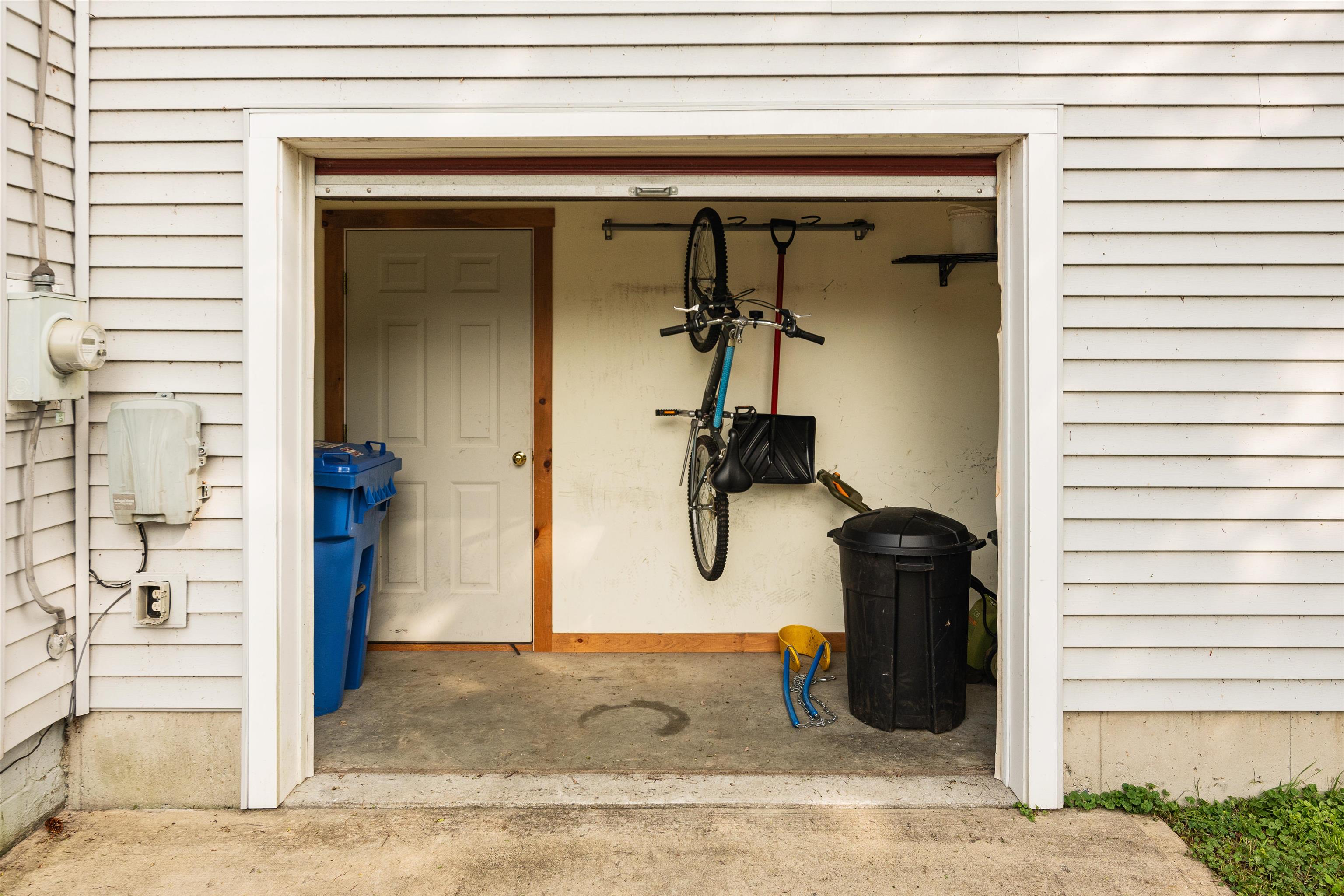 164 Woodbury Road