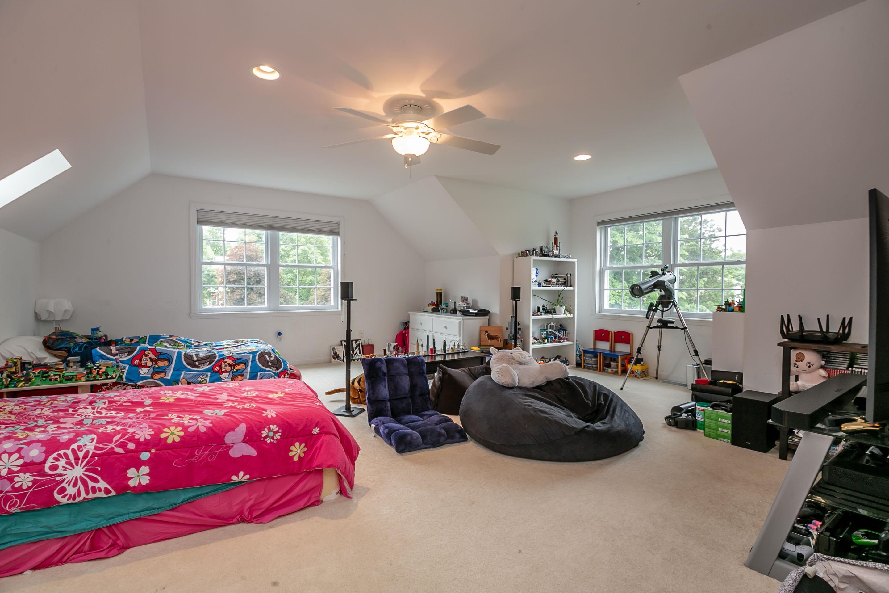 37 Ledge Drive