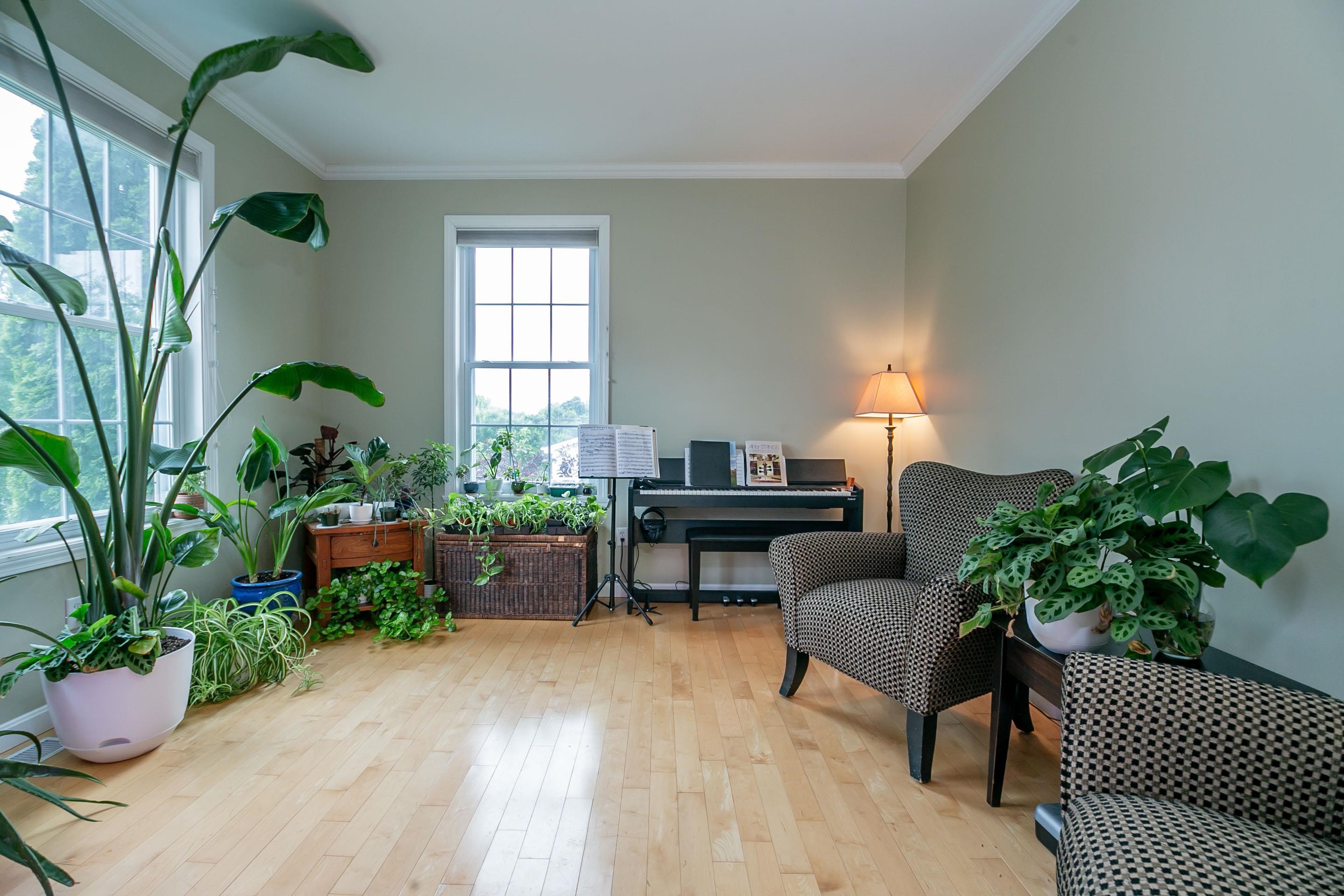 37 Ledge Drive