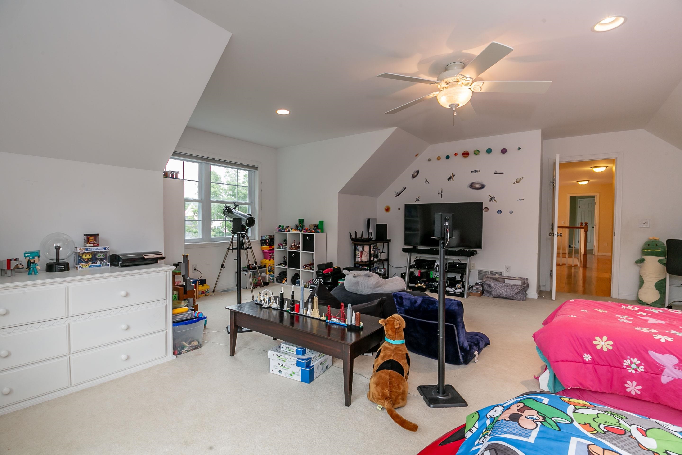 37 Ledge Drive