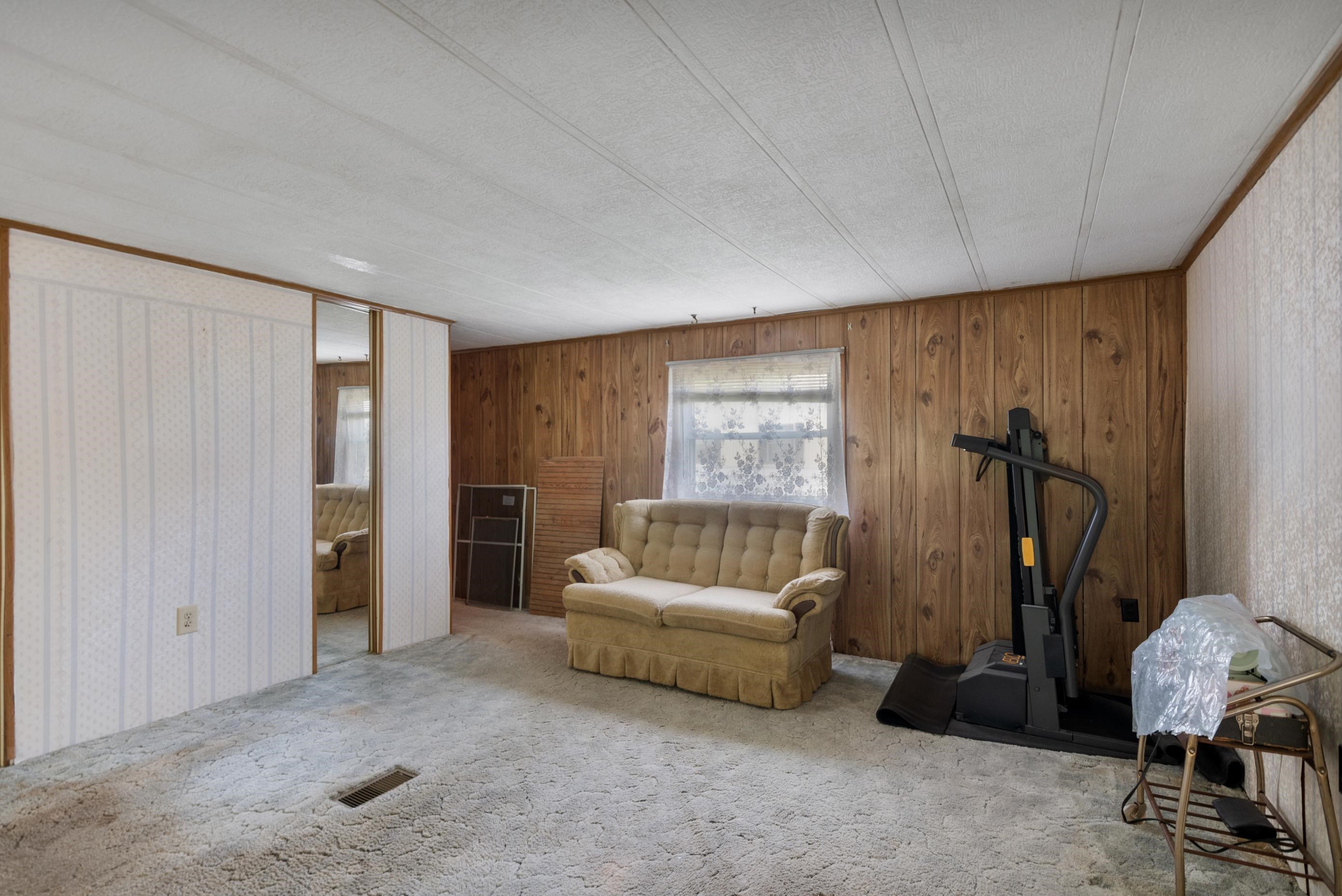 53 Field Lane
