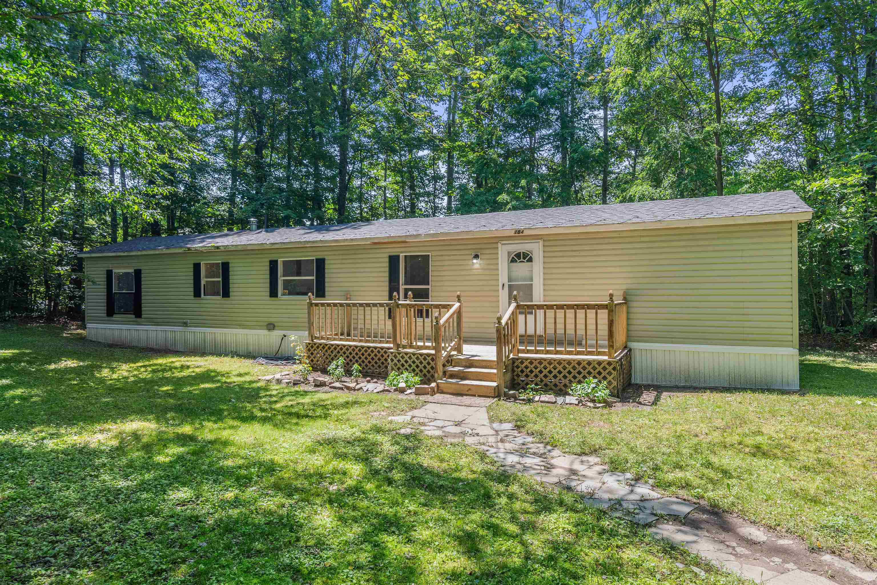 184 Waverly Circle