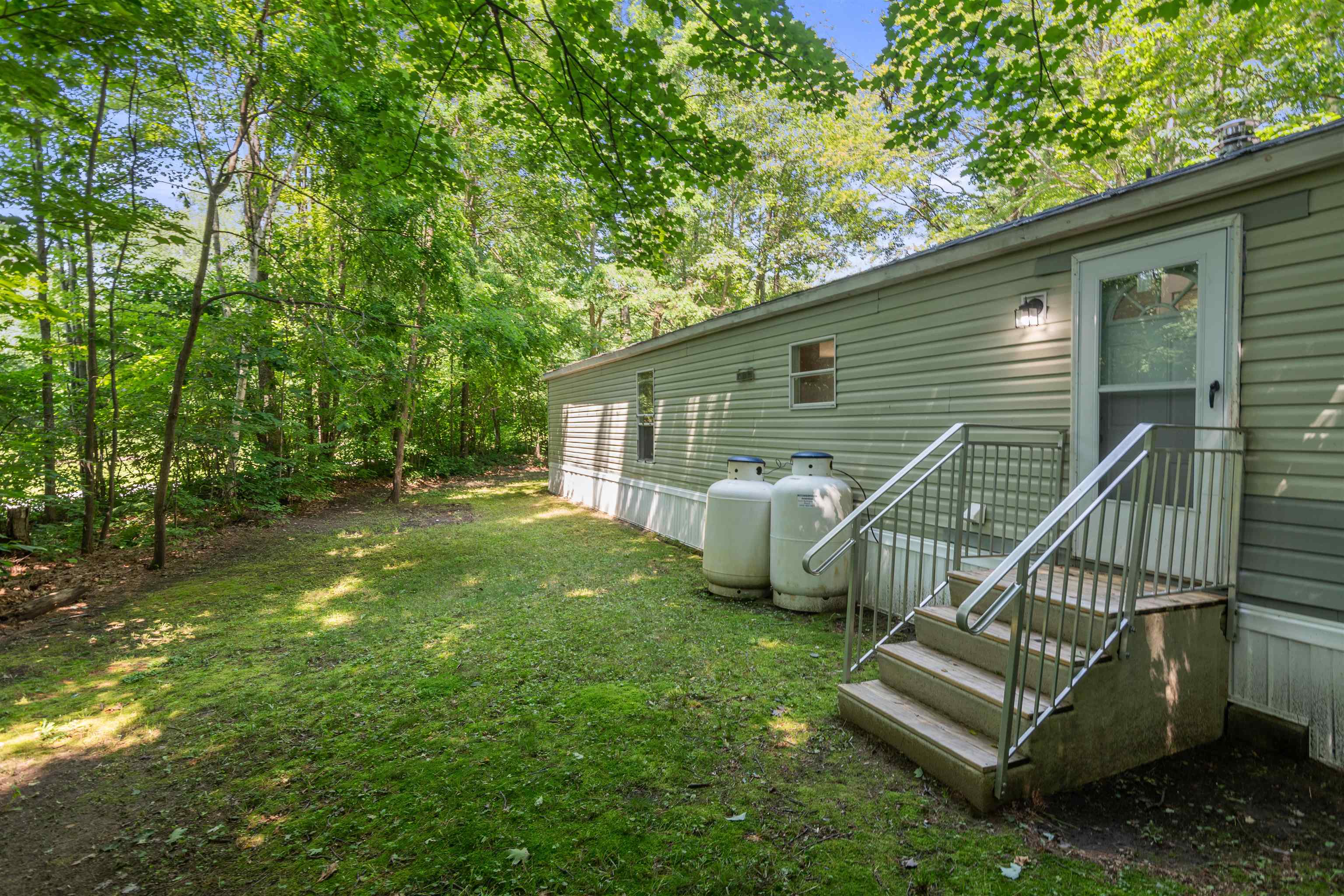 184 Waverly Circle