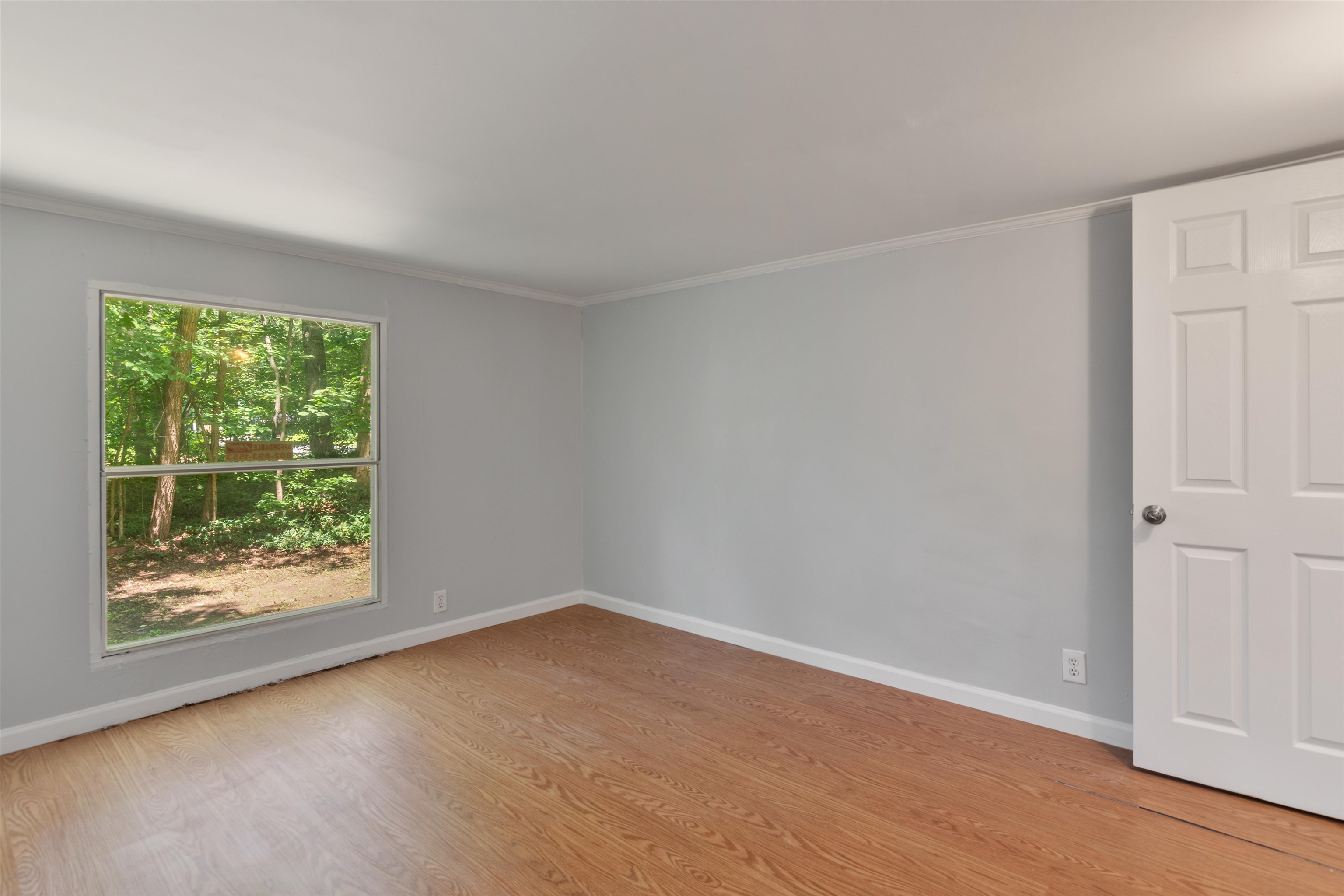 184 Waverly Circle