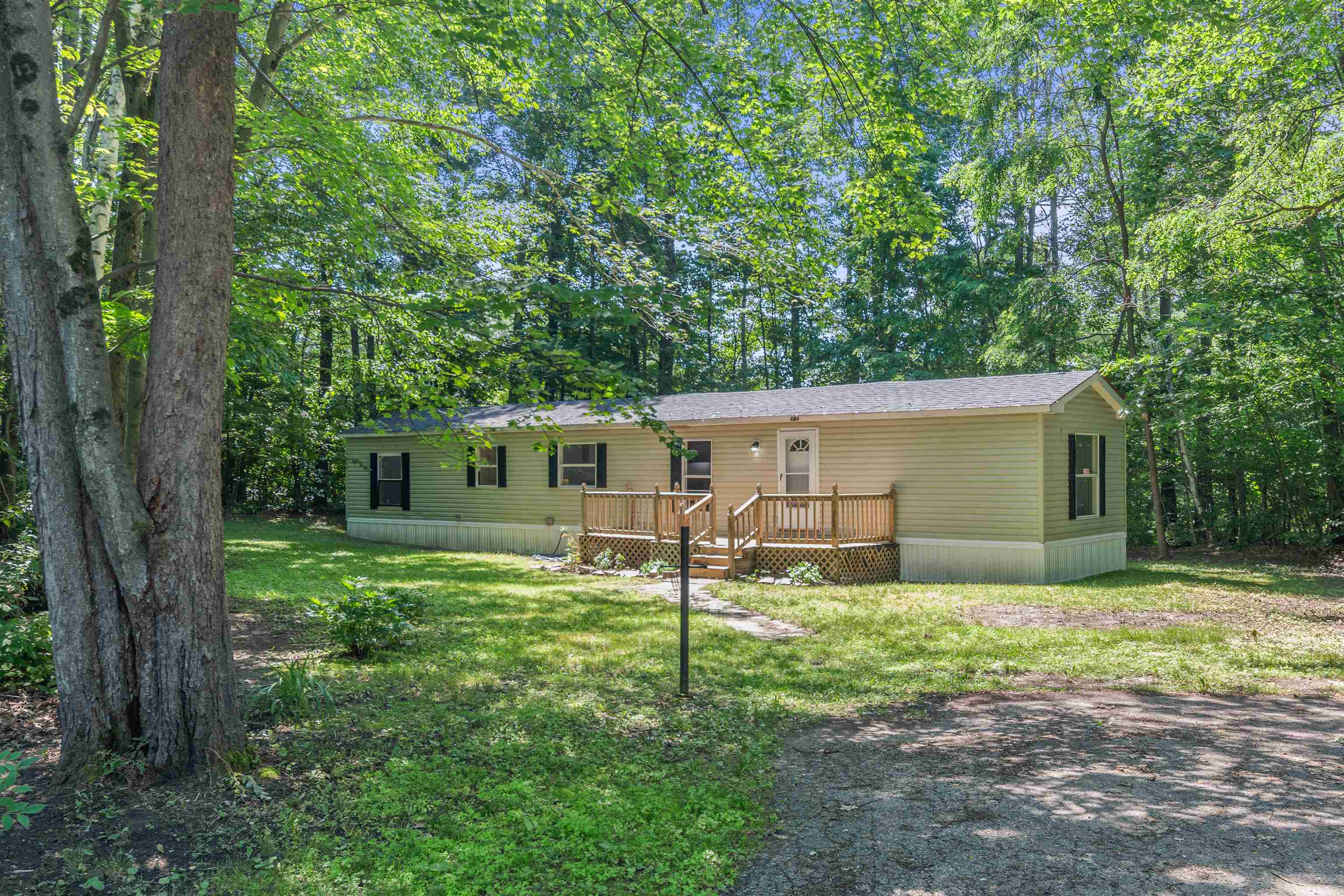 184 Waverly Circle