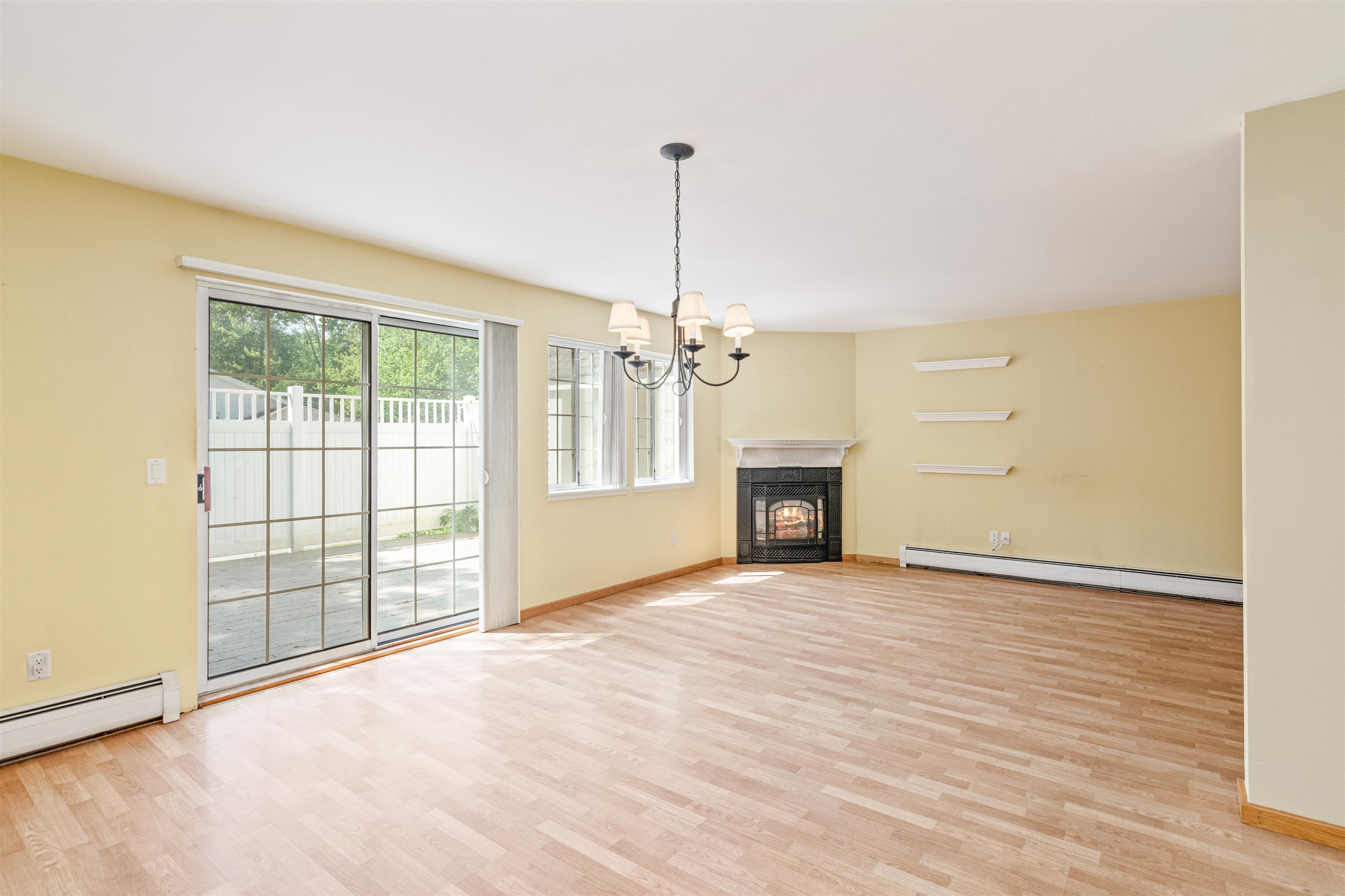 29 Winding Brook Drive