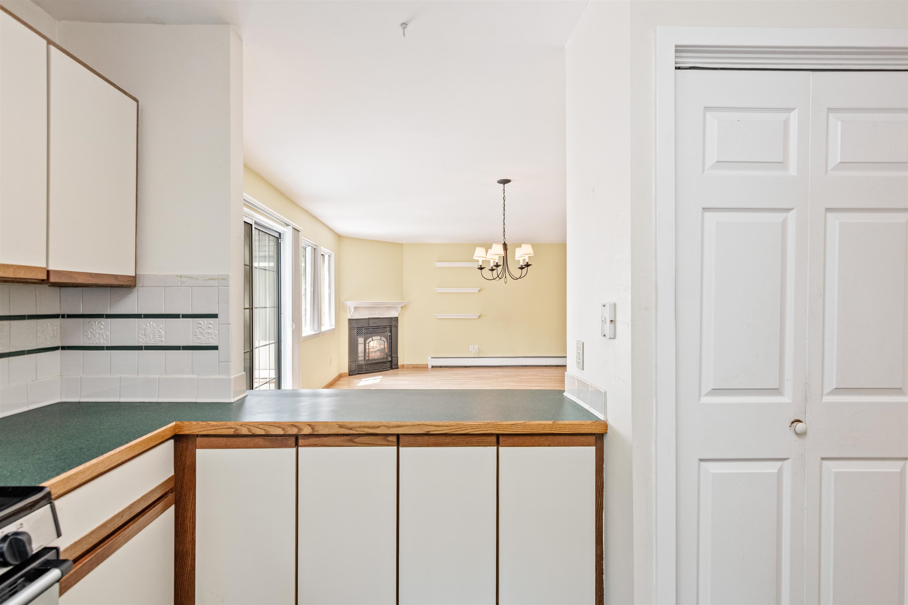 29 Winding Brook Drive