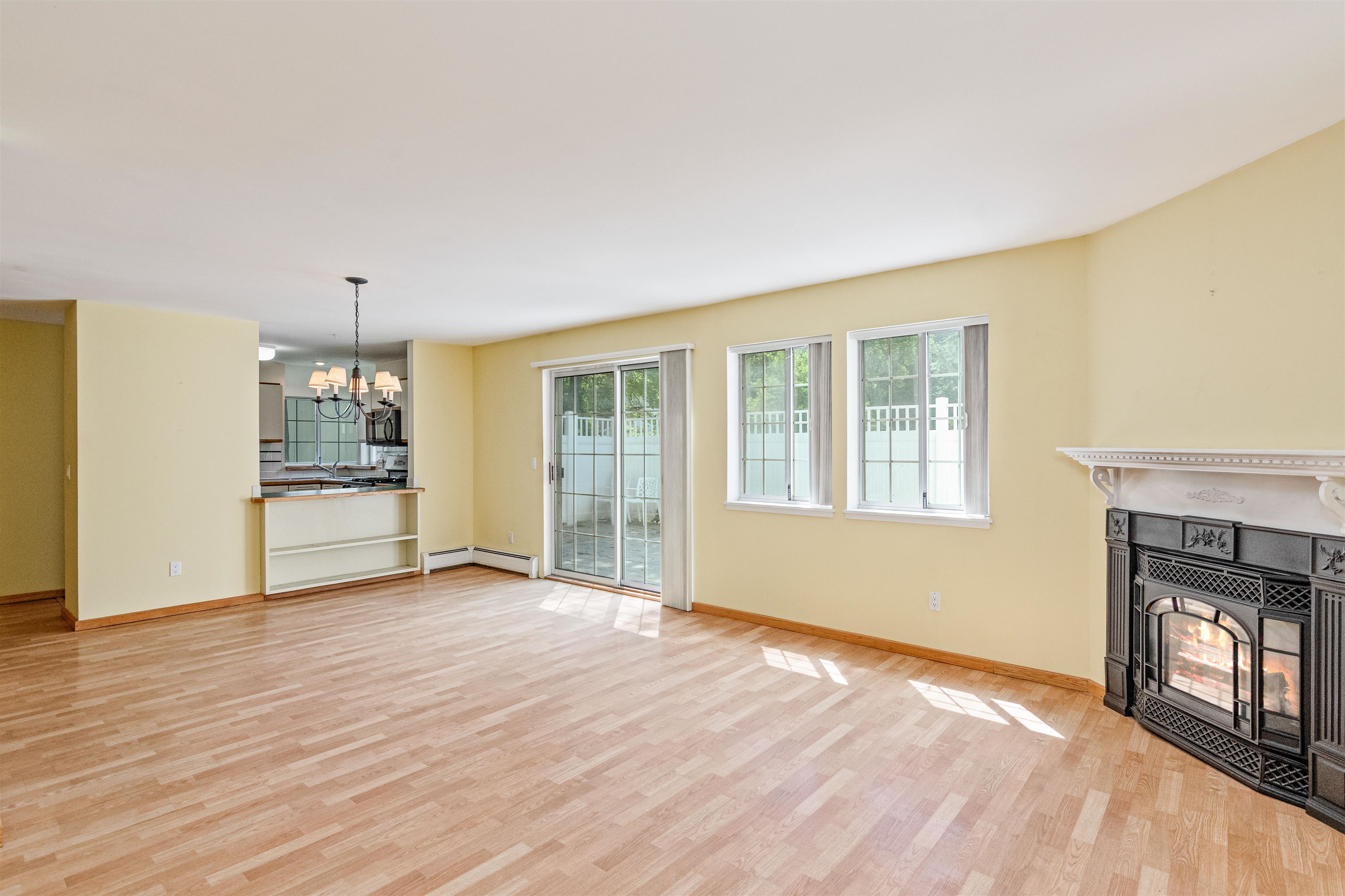 29 Winding Brook Drive