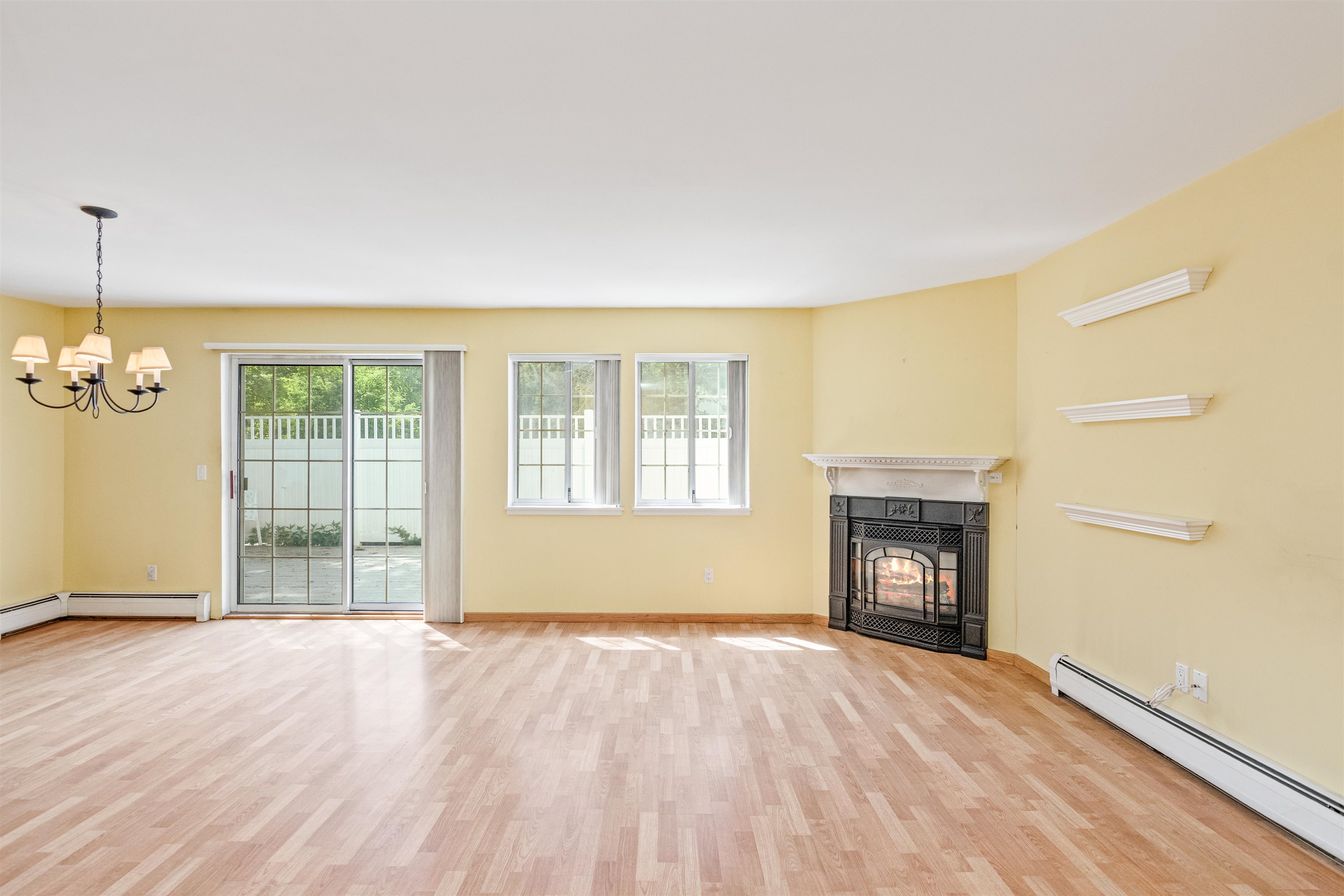 29 Winding Brook Drive