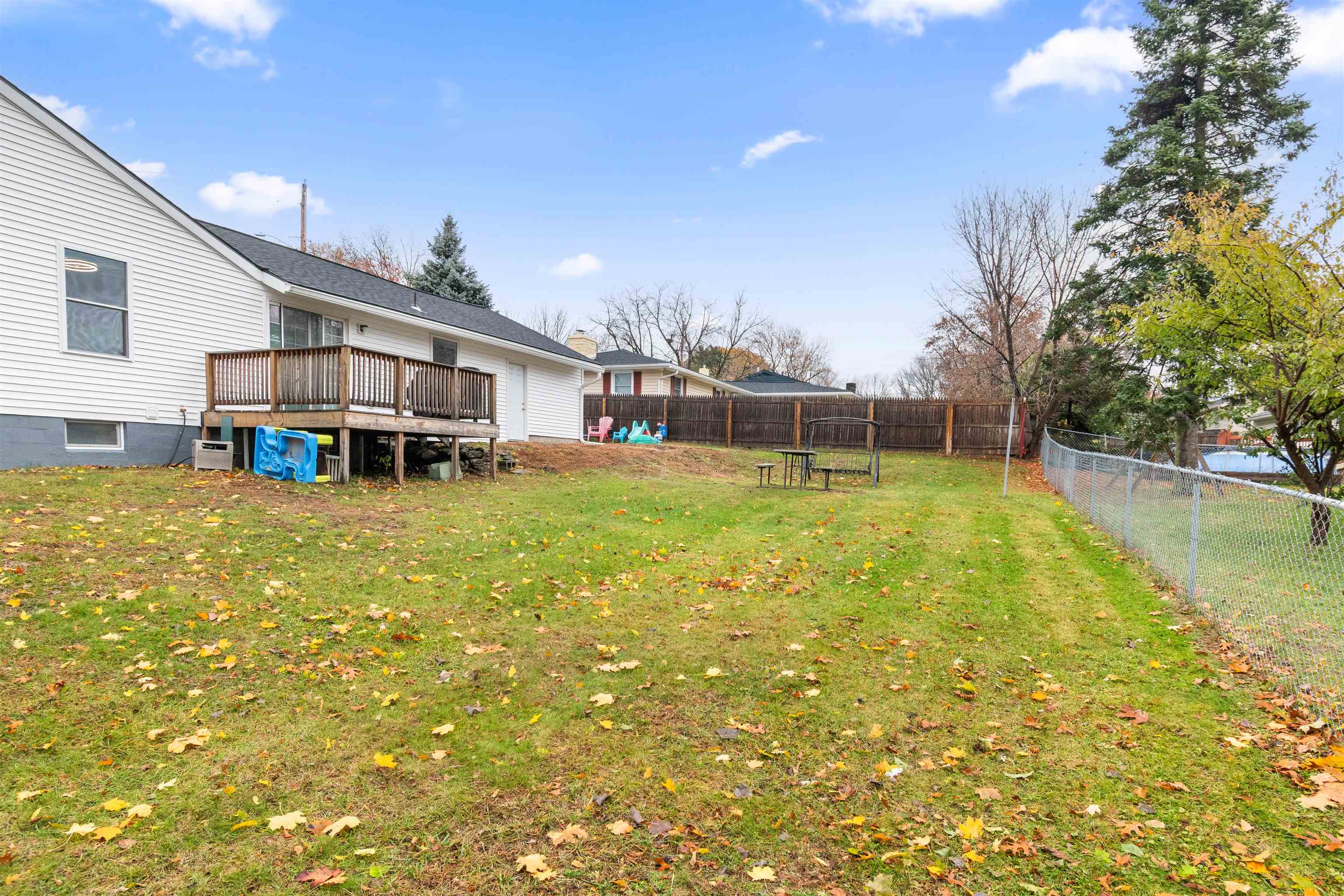 296 Lafountain Street