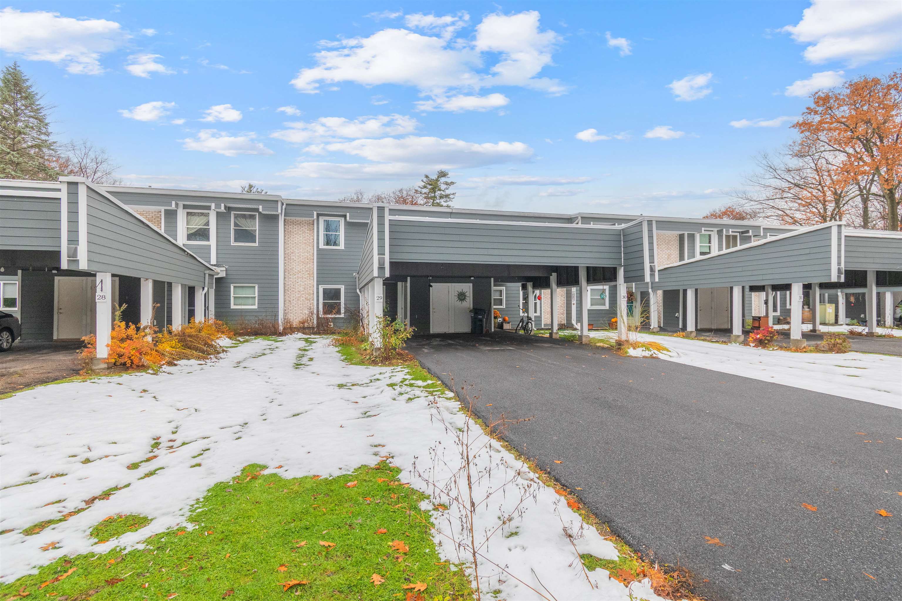 8 Timber Lane Unit: 29