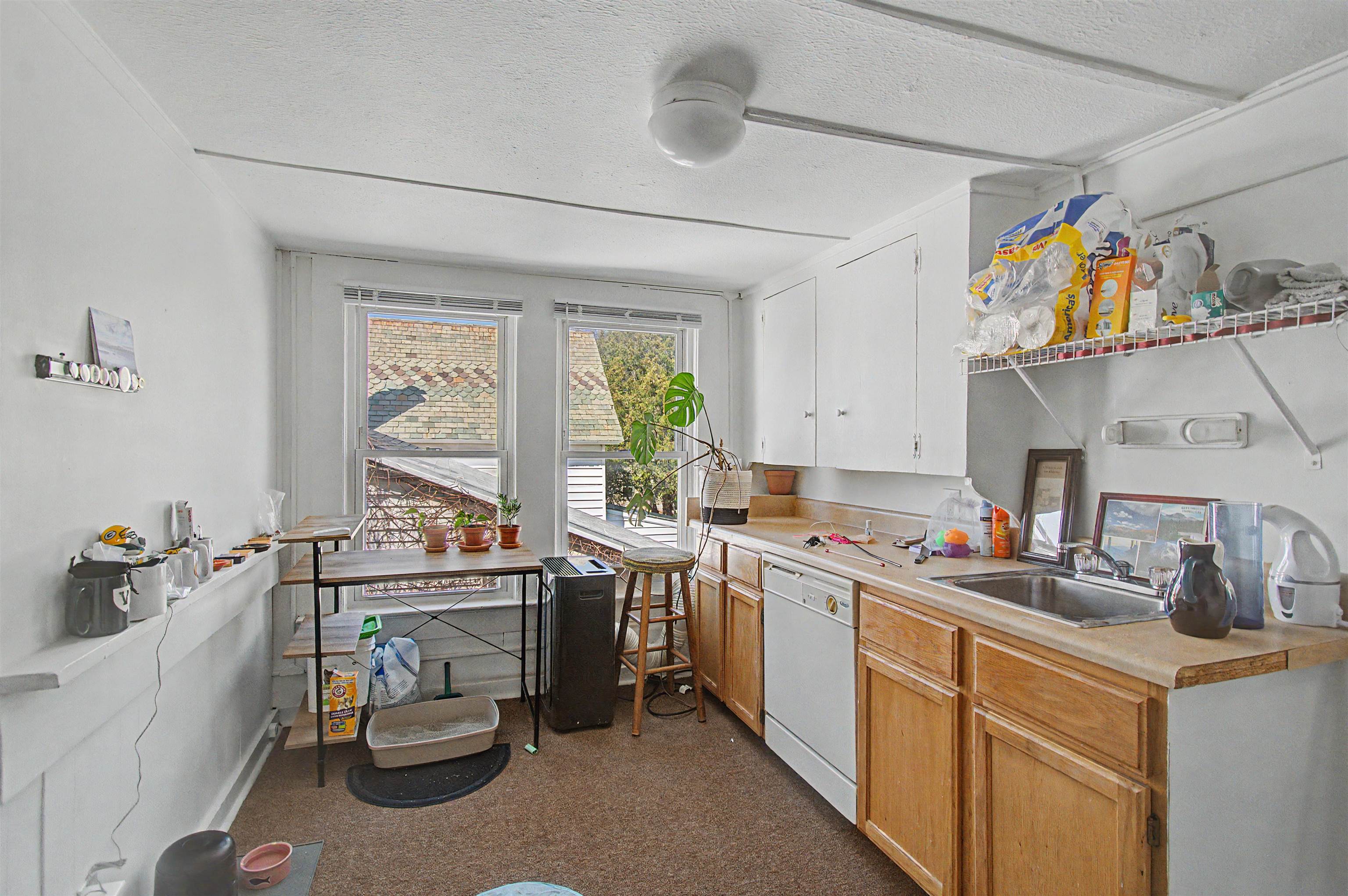 10-12 Shelburne Street