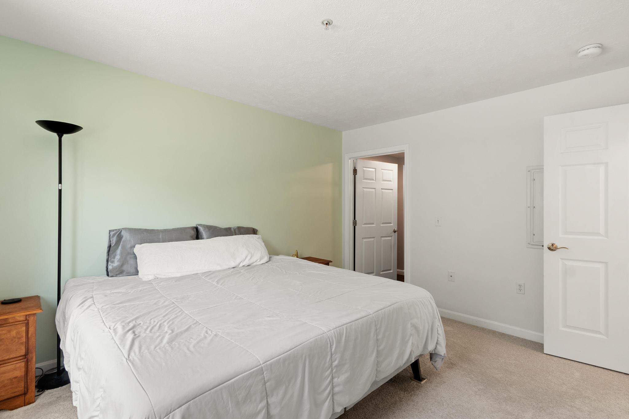 10 Kellogg Road Unit: 233