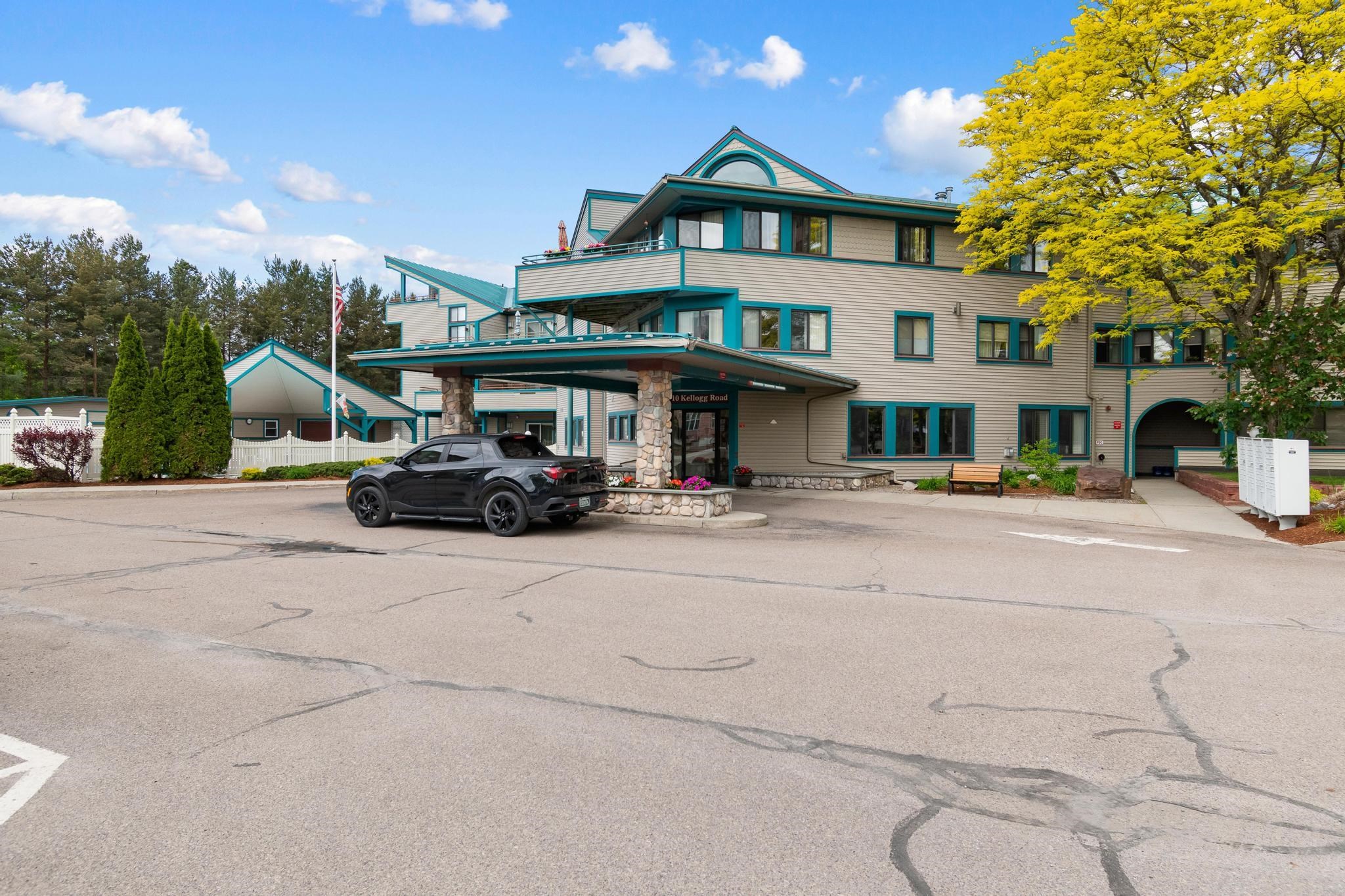 10 Kellogg Road Unit: 233
