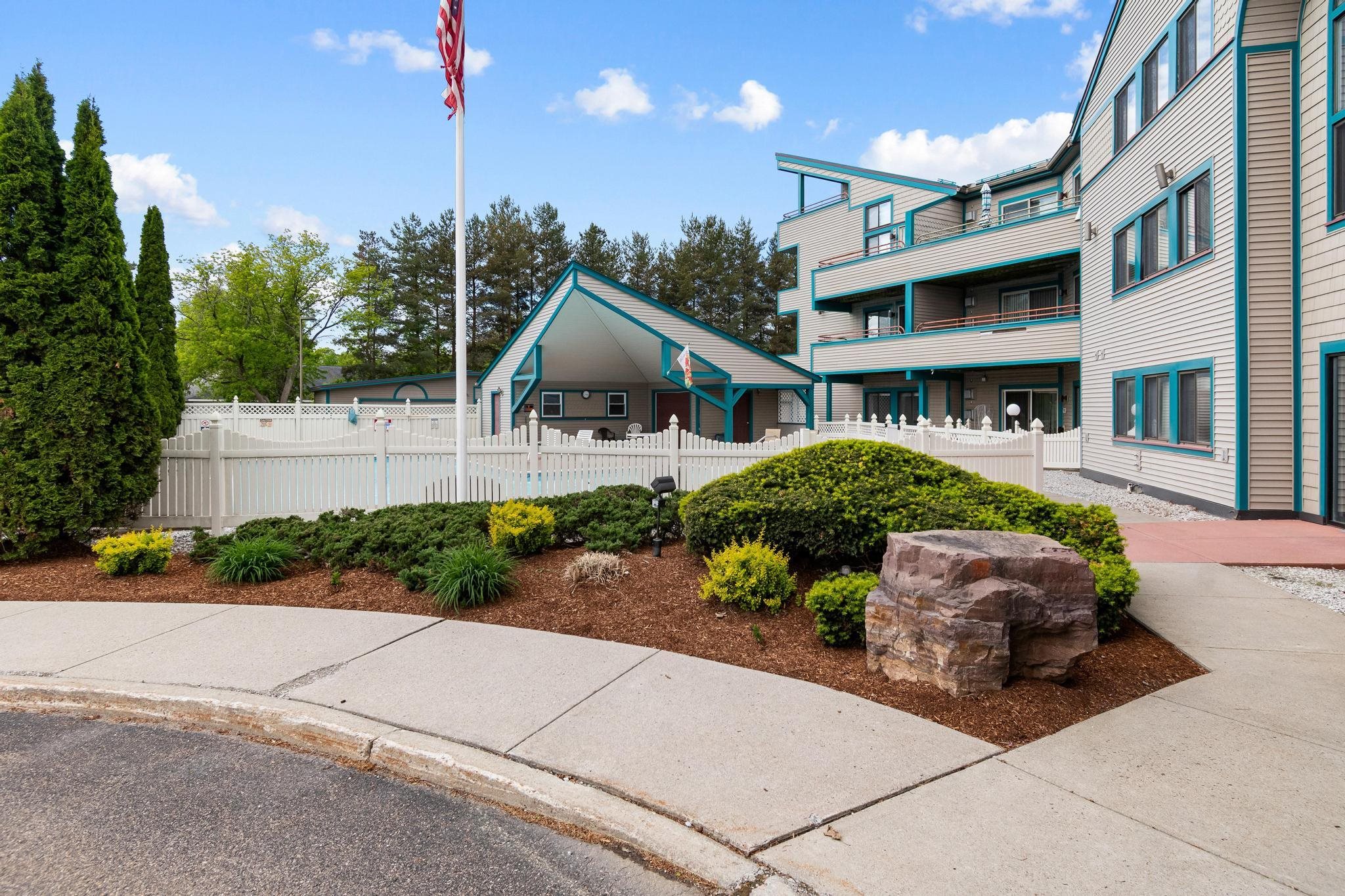 10 Kellogg Road Unit: 233