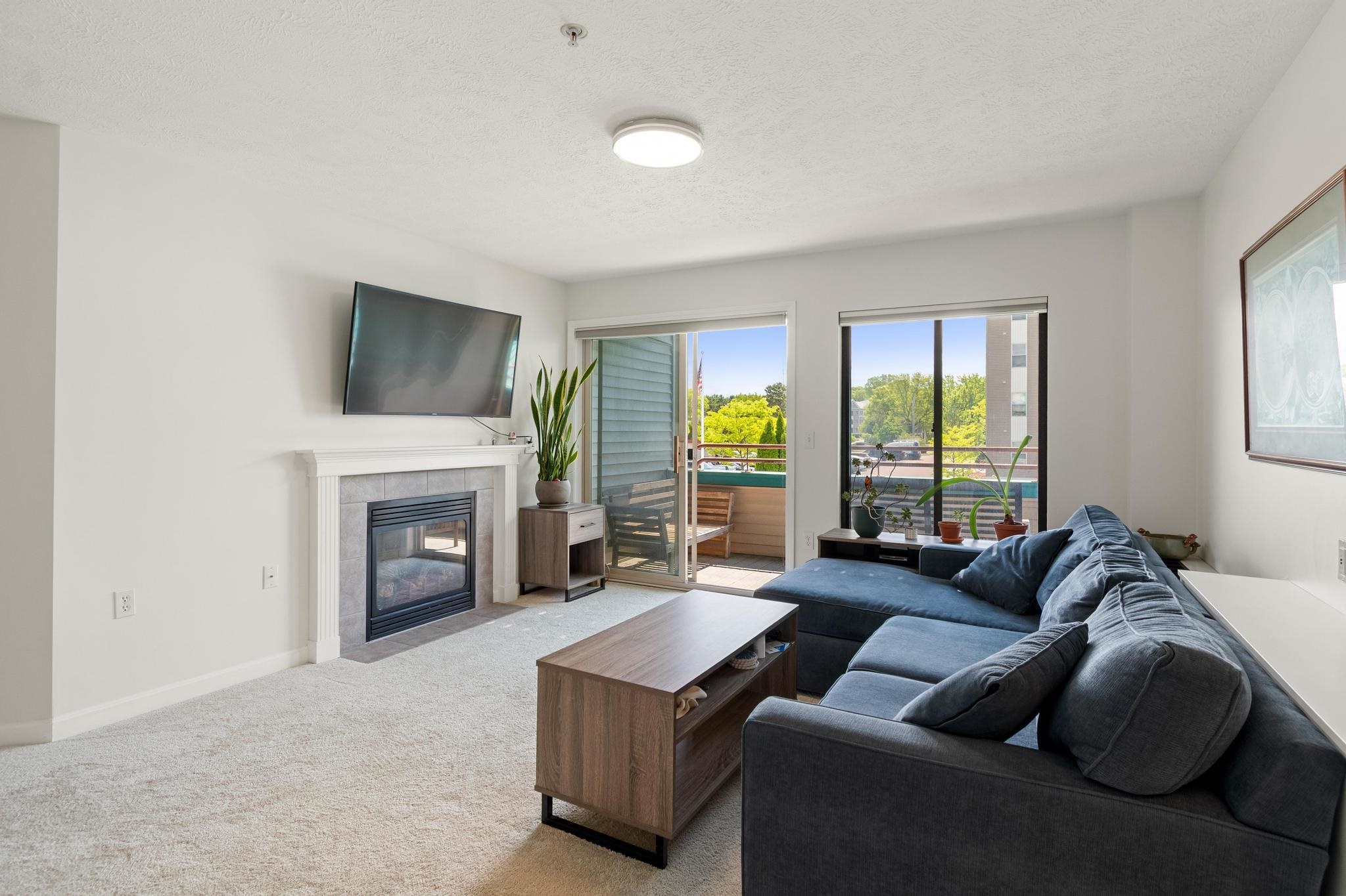 10 Kellogg Road Unit: 233