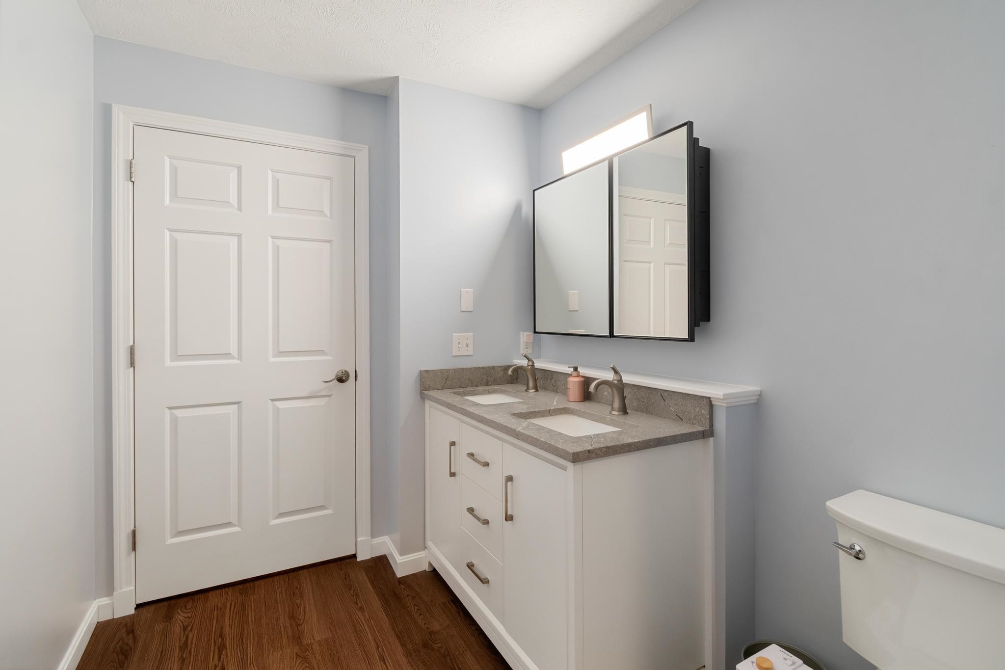 10 Kellogg Road Unit: 233