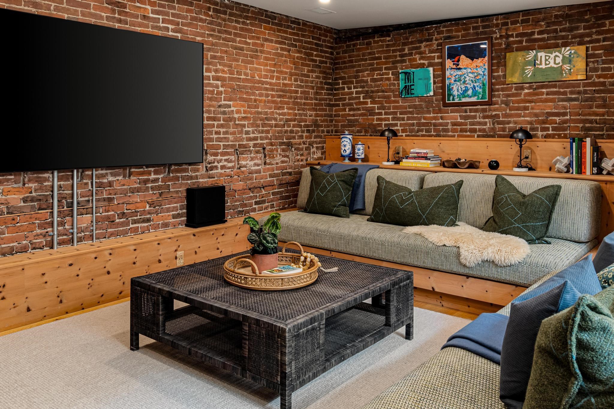 94 Church Street Unit: B