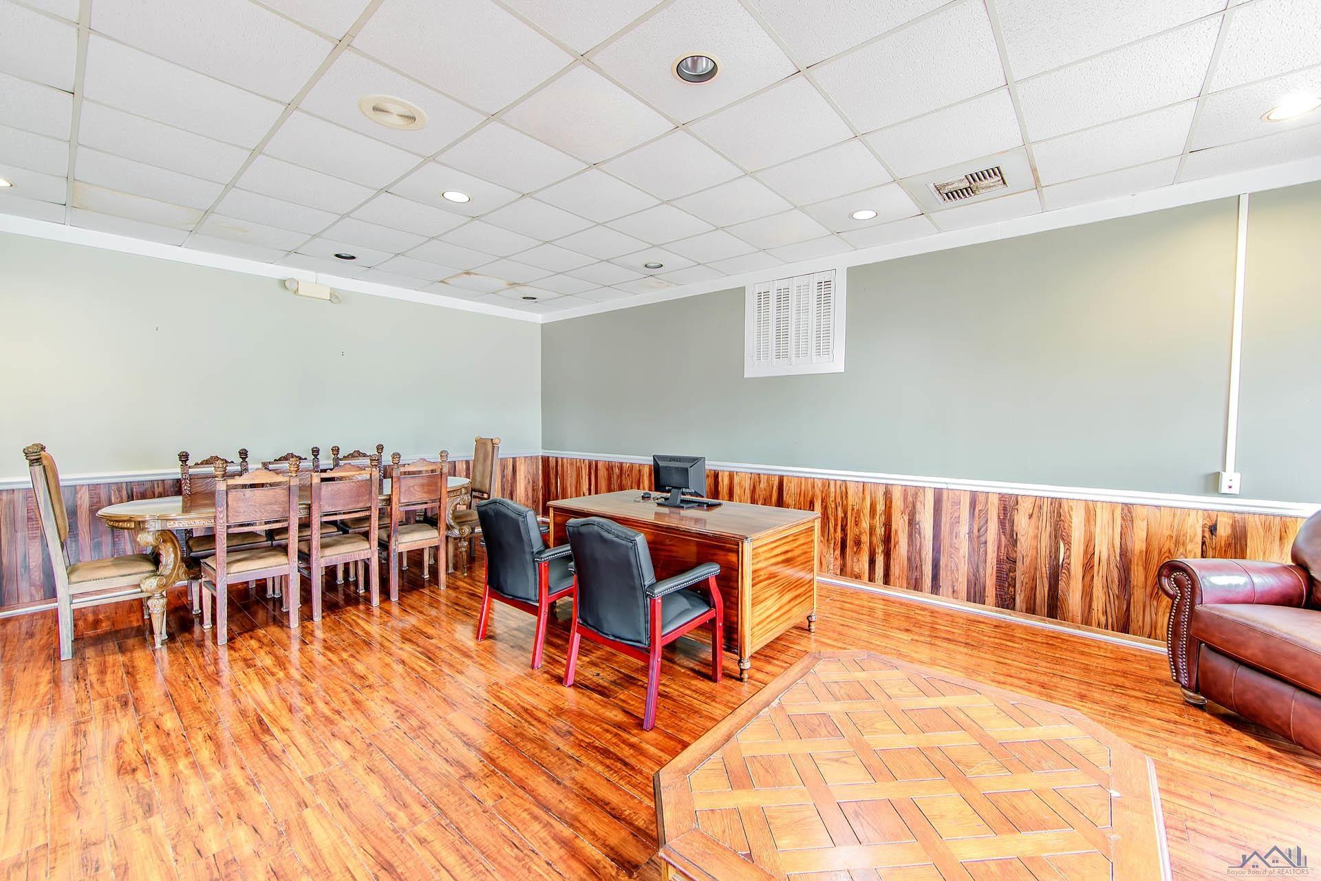 1506 Martin Luther King Blvd