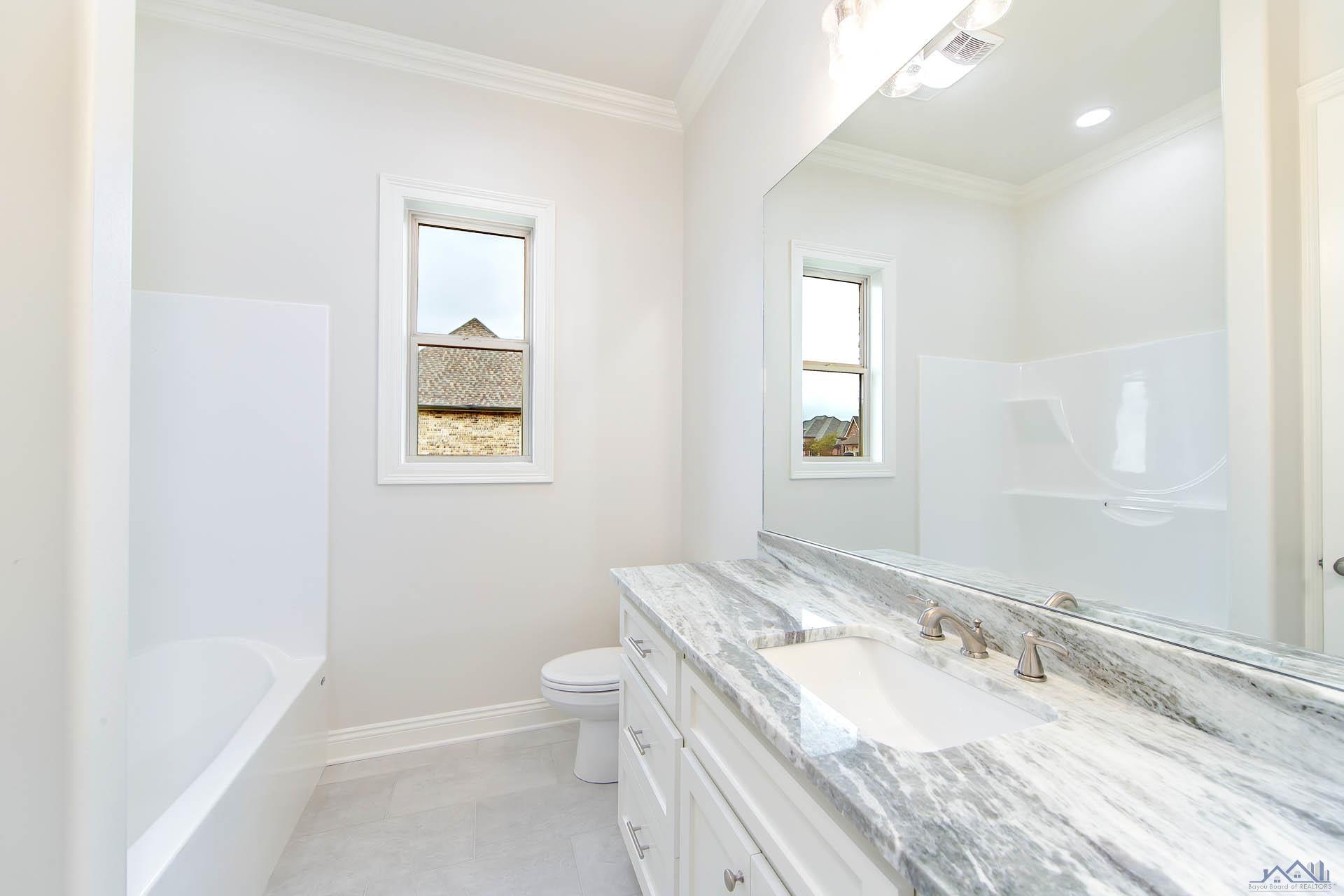 351 Ravensaide Drive