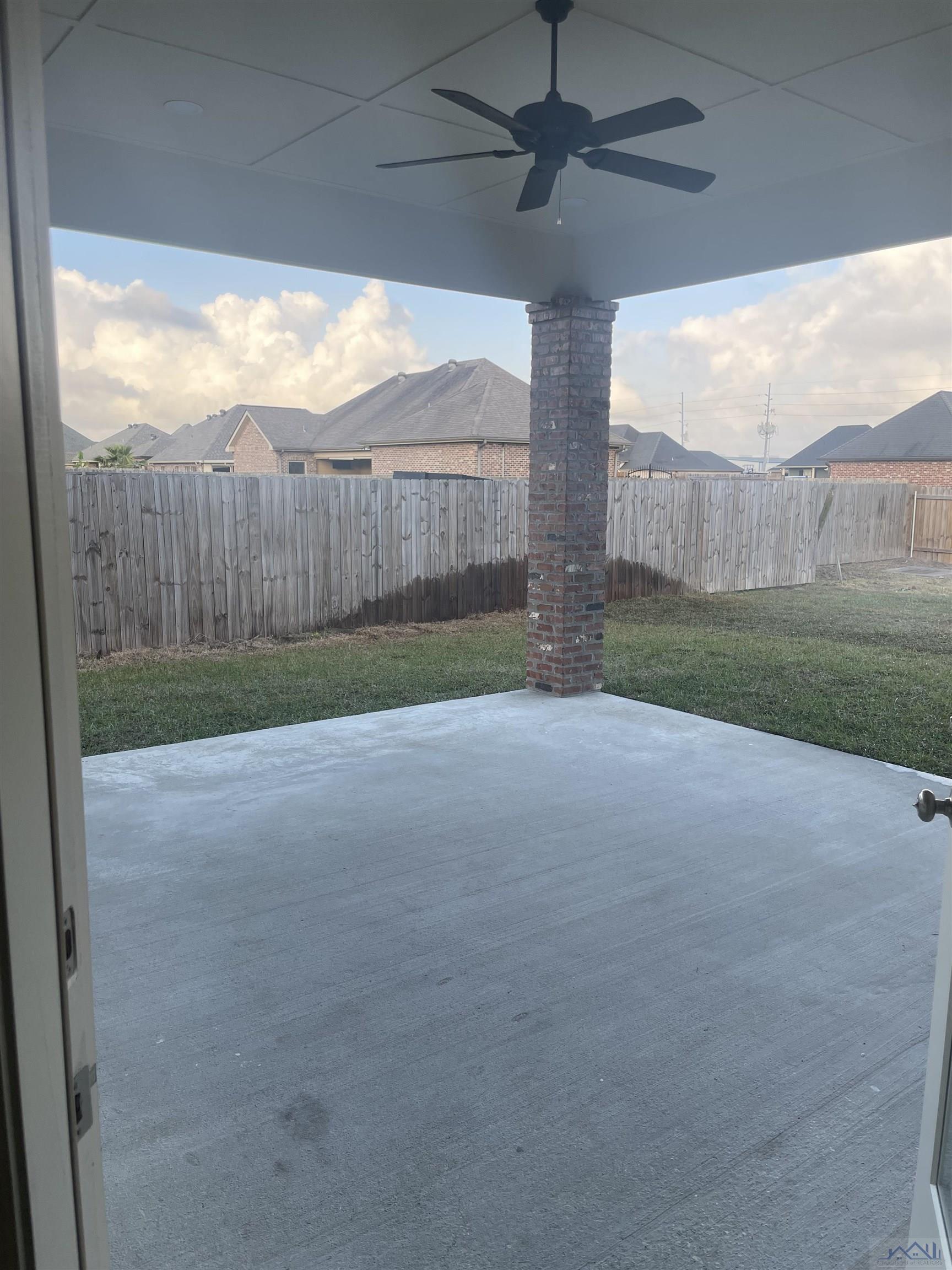 351 Ravensaide Drive