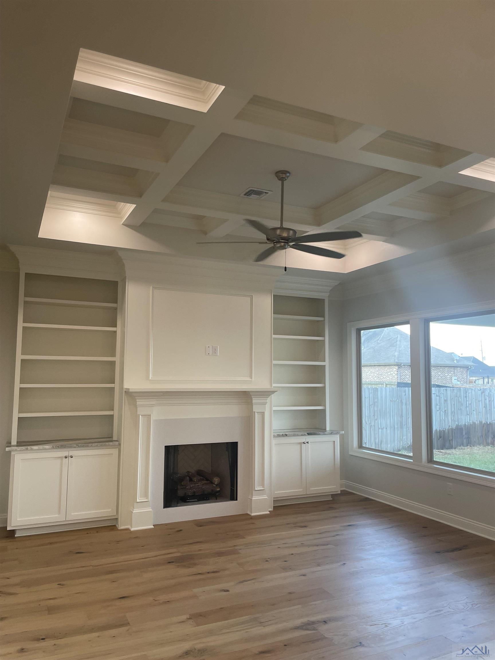 351 Ravensaide Drive