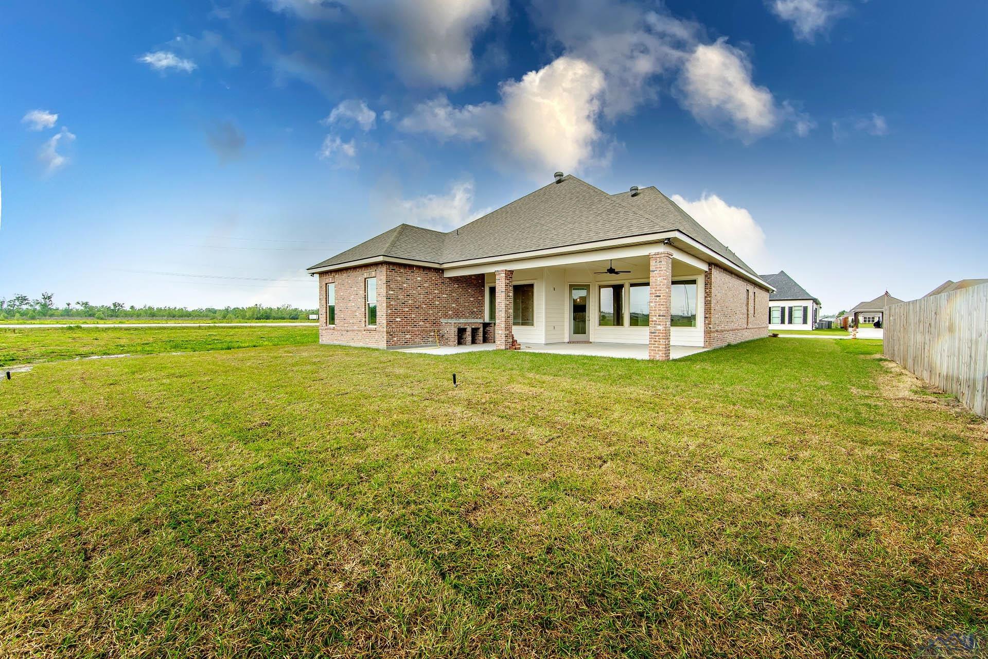 351 Ravensaide Drive