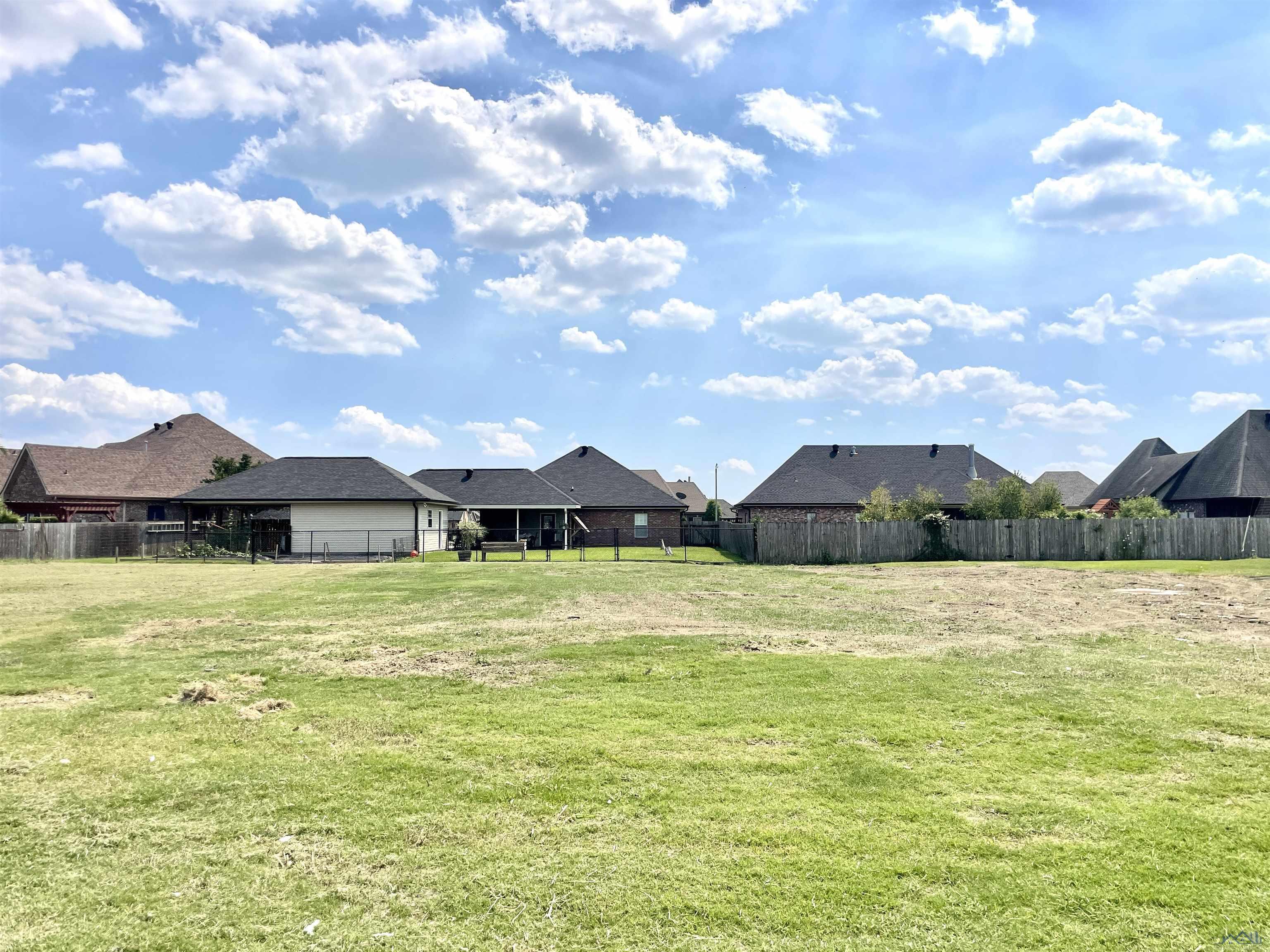 529 Lancaster Dr