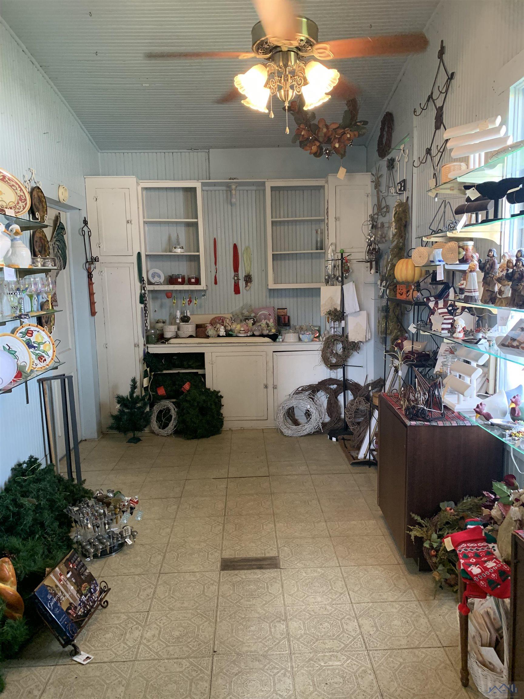 609 Legion Avenue