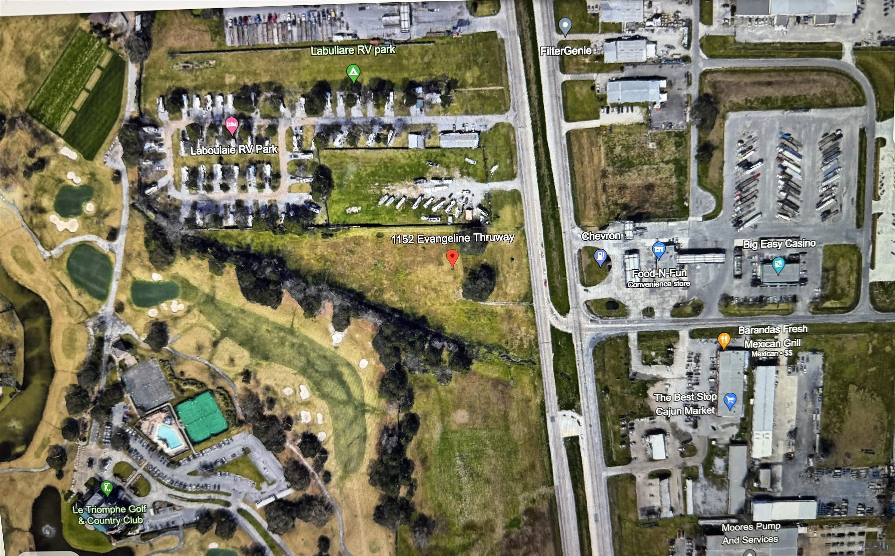 1152 Evangeline Thrwy