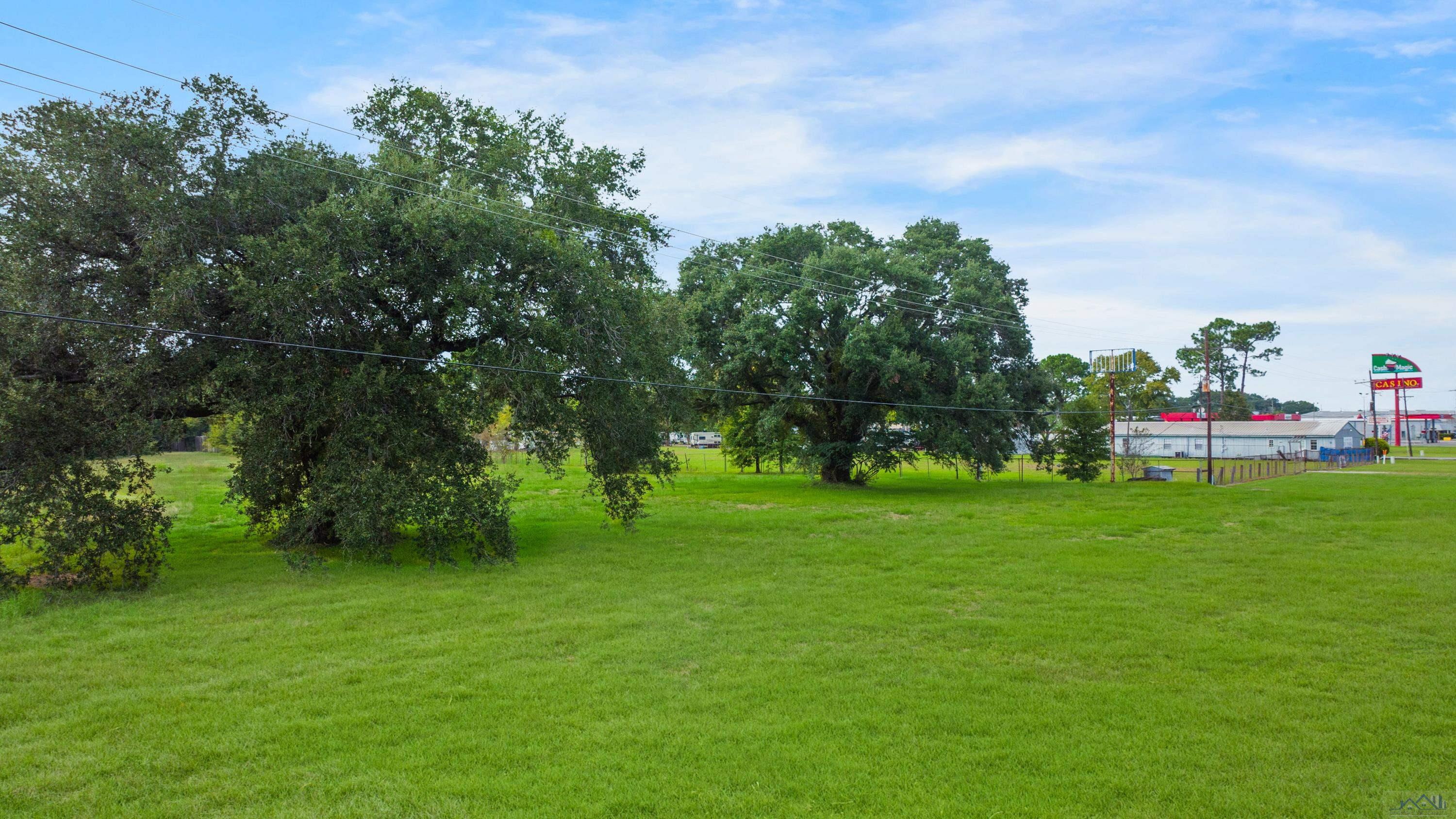 1152 Evangeline Thrwy