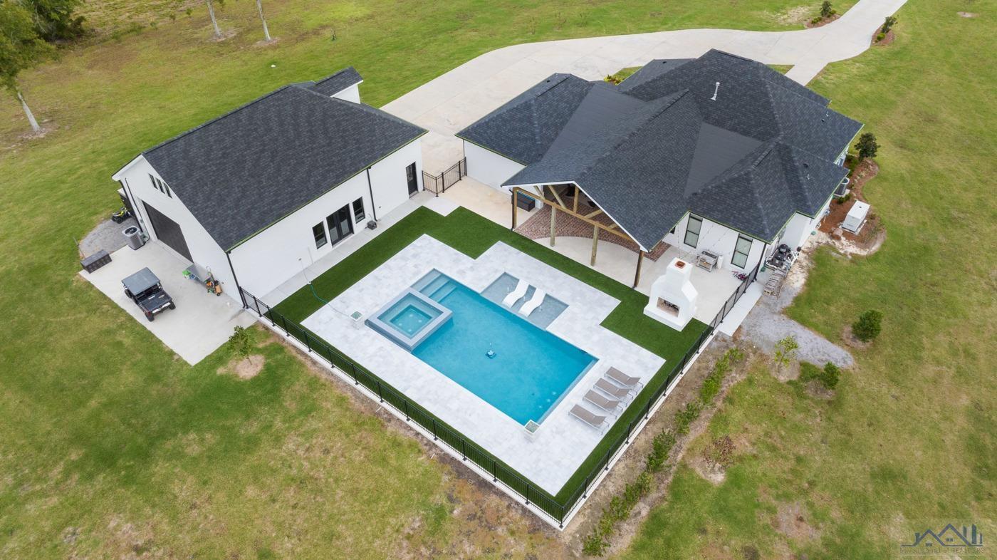 4944 La Hwy 56