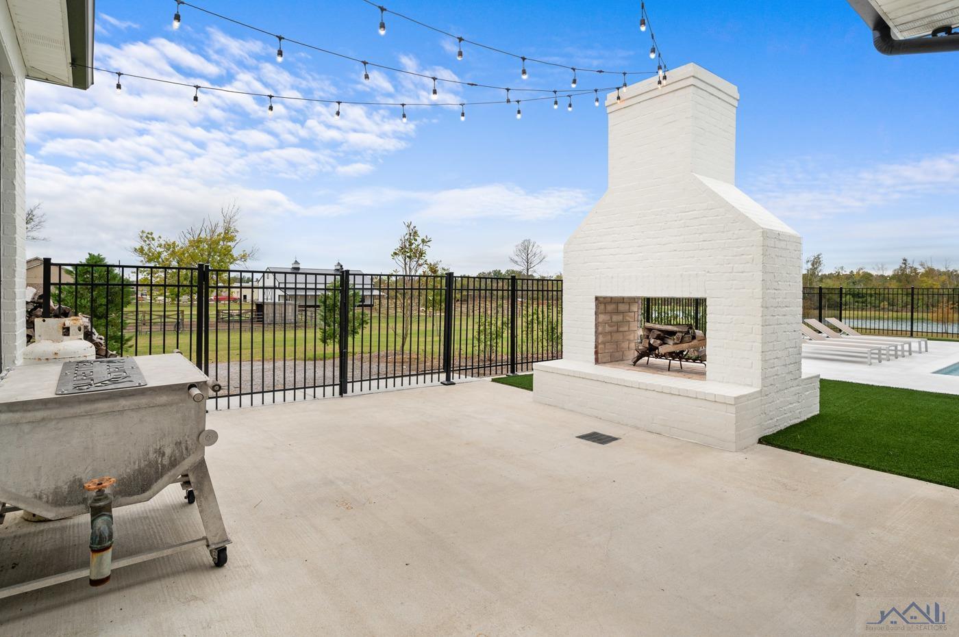 4944 La Hwy 56