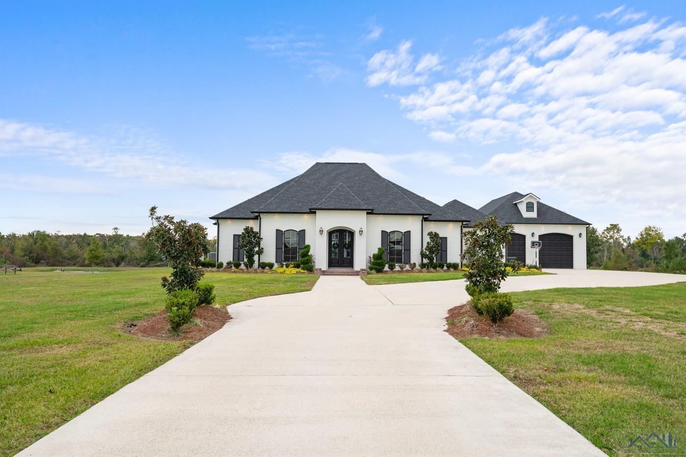 4944 La Hwy 56