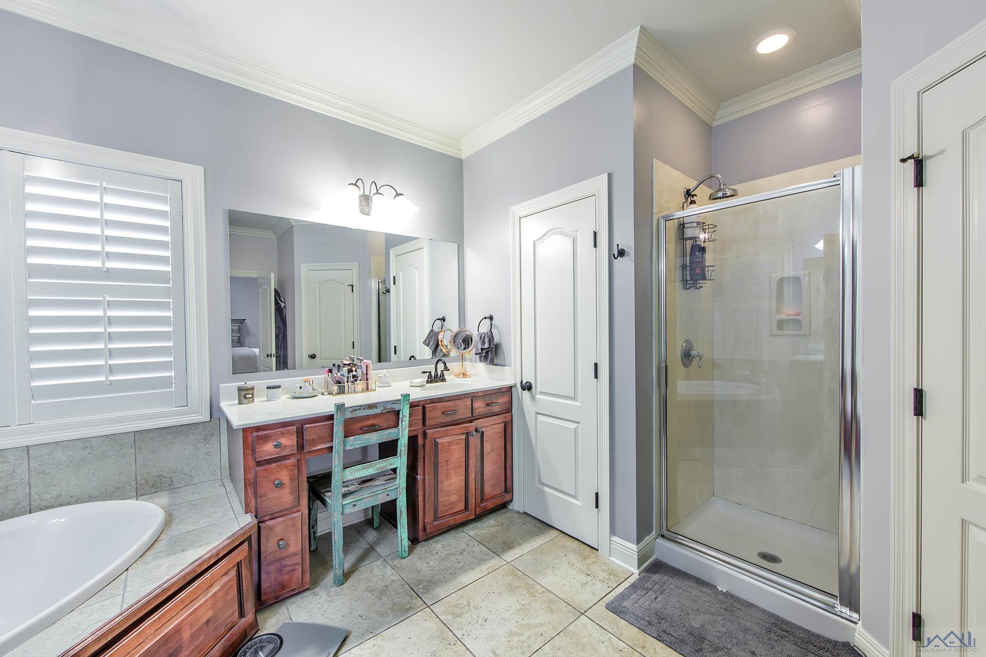 3402 Briarwood Dr