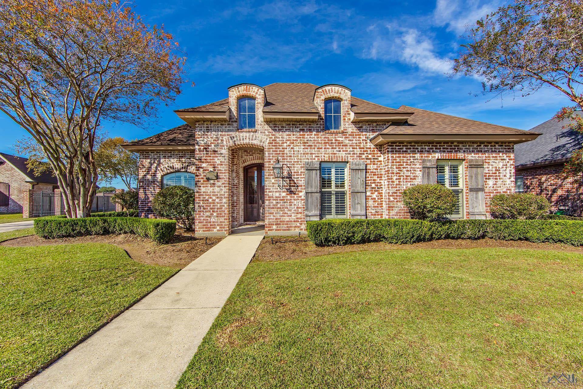 3402 Briarwood Dr