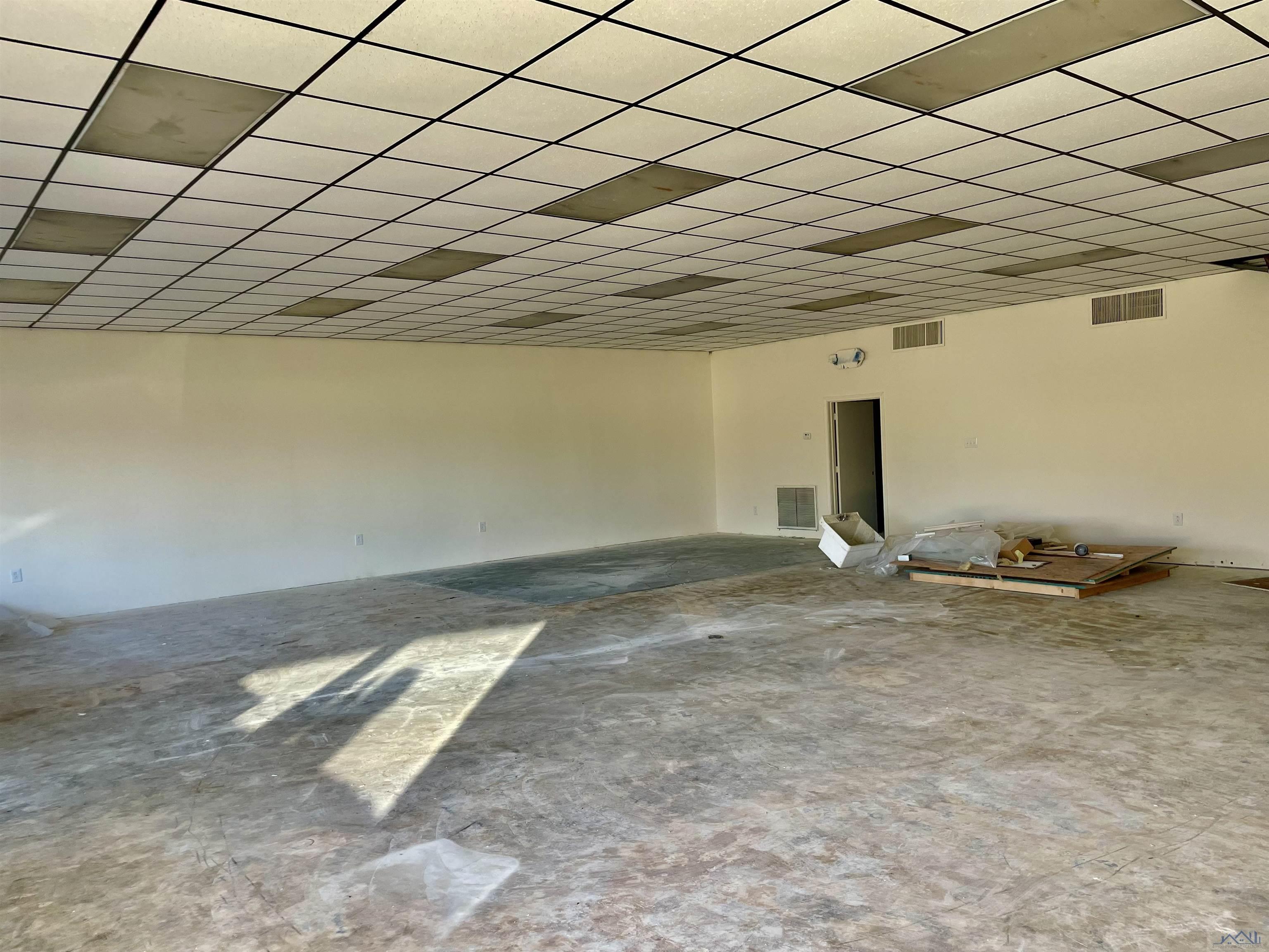 1500 East Tunnel Boulevard