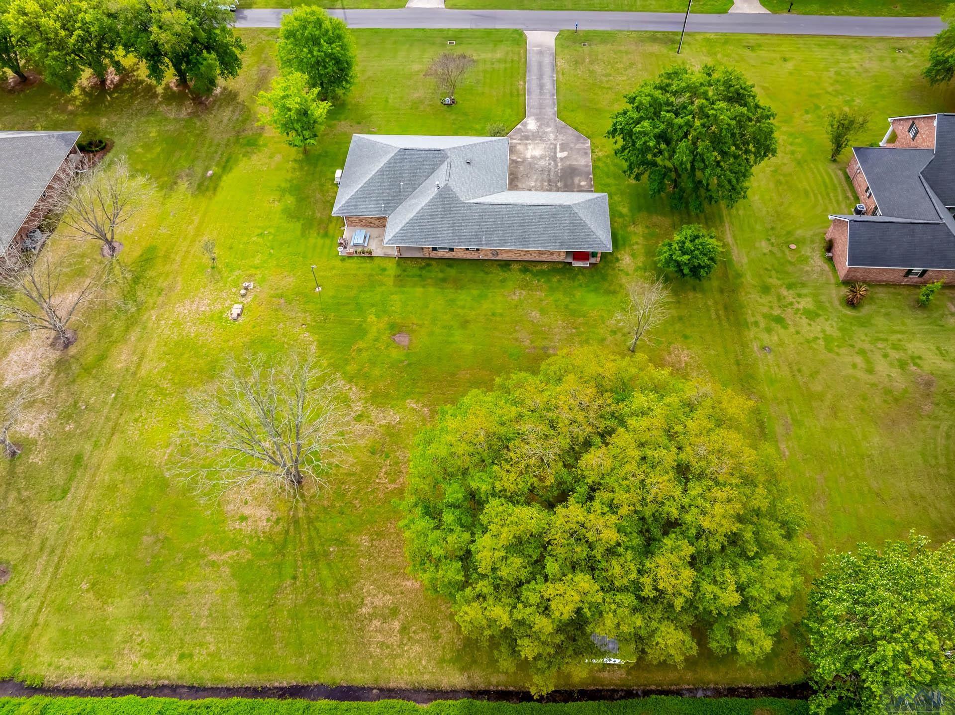 183 Rue De Beauville